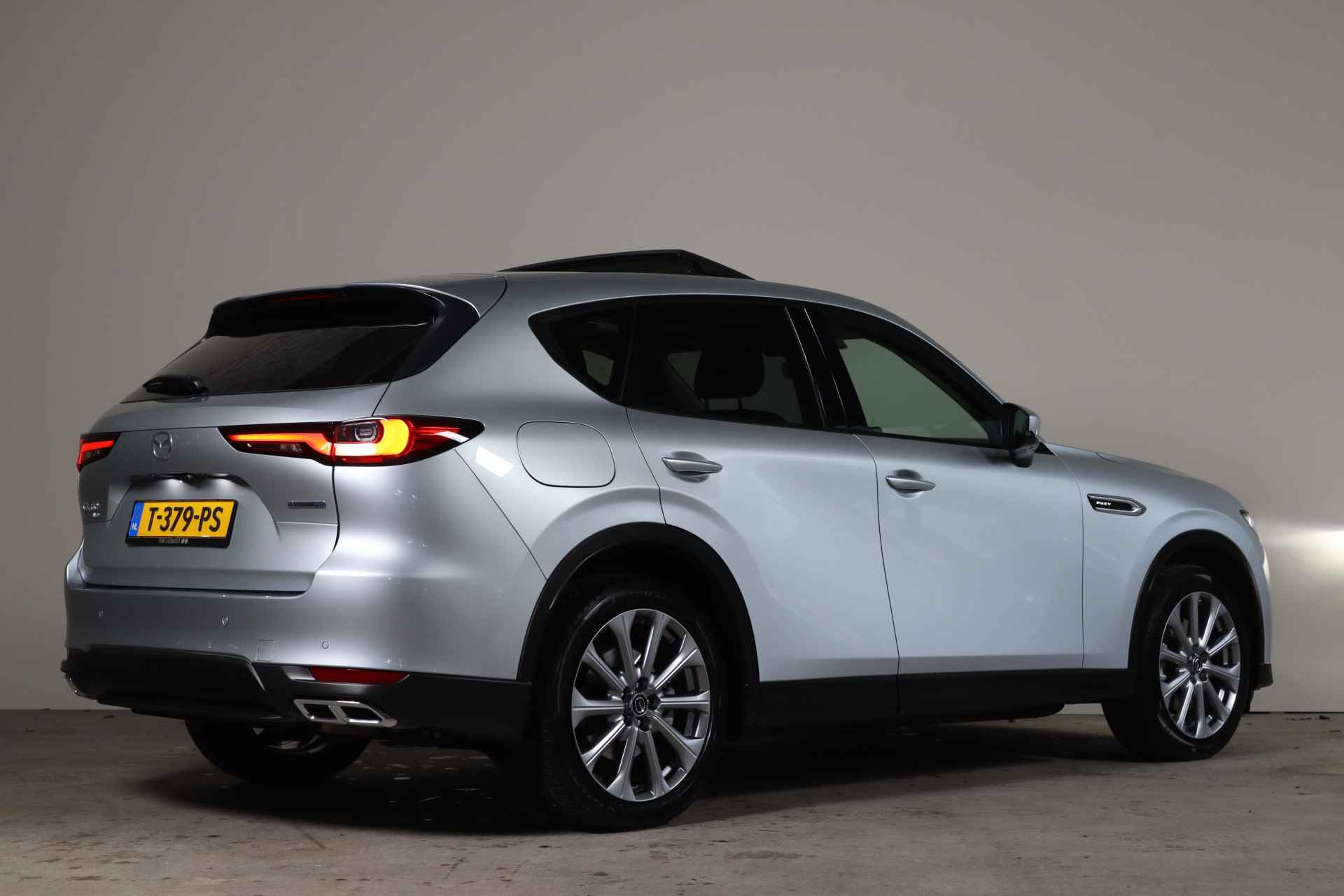 Mazda CX-60 2.5 e-SkyActiv PHEV Exclusive-Line NL-Auto!! Pano-Dak I HUD I 360-Camera - 3/47