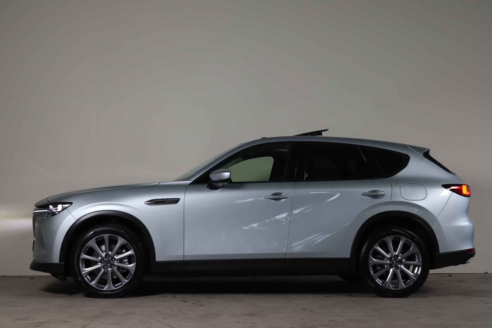 Mazda CX-60 2.5 e-SkyActiv PHEV Exclusive-Line NL-Auto!! Pano-Dak I HUD I 360-Camera - 6/47