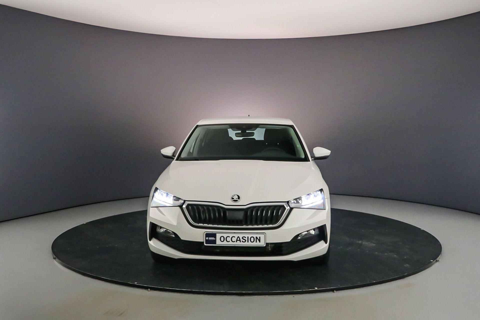 Skoda Scala Ambition 1.0 TSI 110pk Cruise control, App connect, Airco, DAB, Radio, Bluetooth, LED koplampen - 9/39