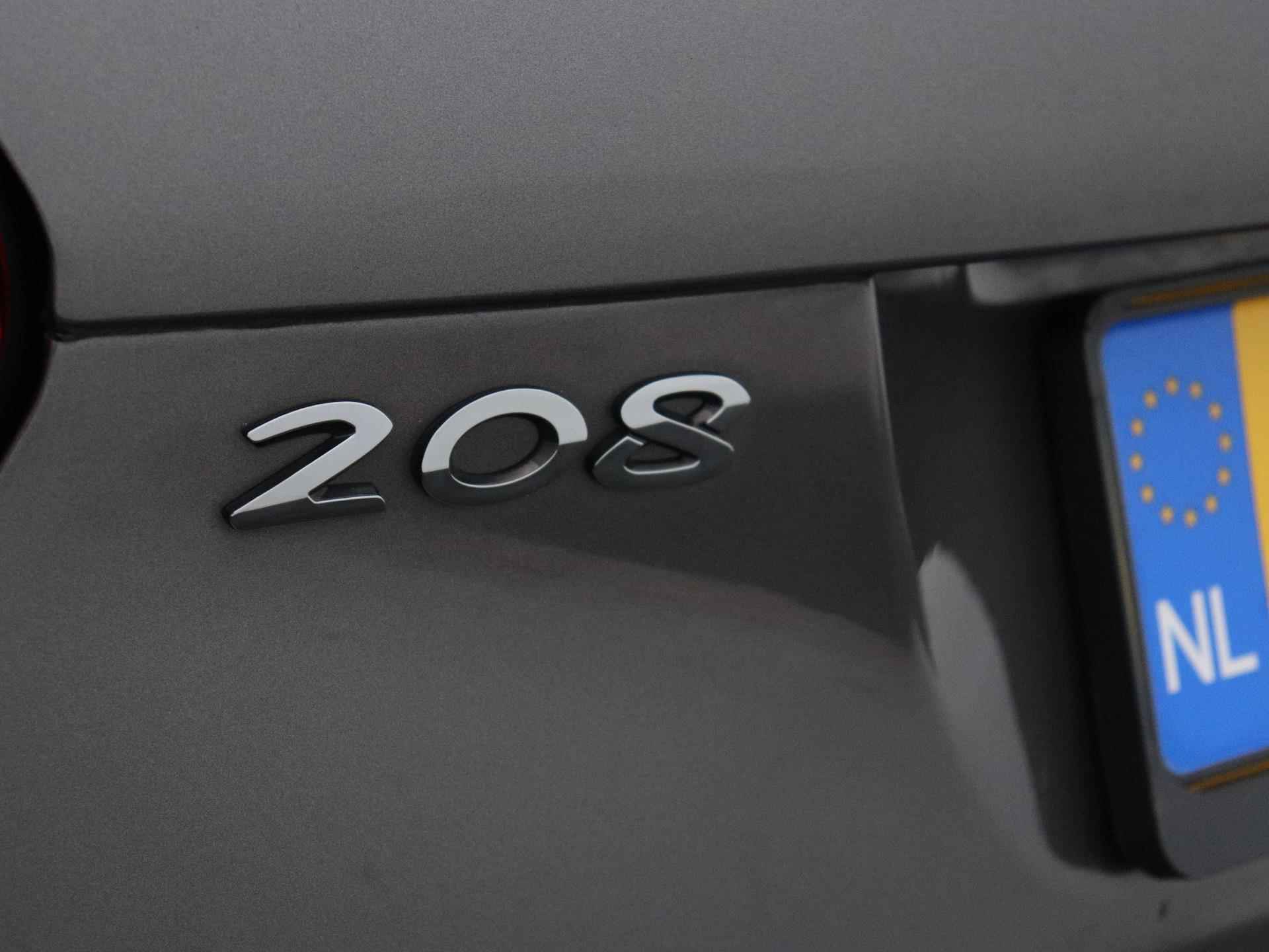 Peugeot 208 Allure 82pk | Navigatie | Achteruitrijcamera | Climate Control | Cruise Control | Parkeersensoren | Apple Carplay / Android Auto | Bluetooth | Armsteun | Donker getint glas | 16" lichtmetalen velgen | - 29/35
