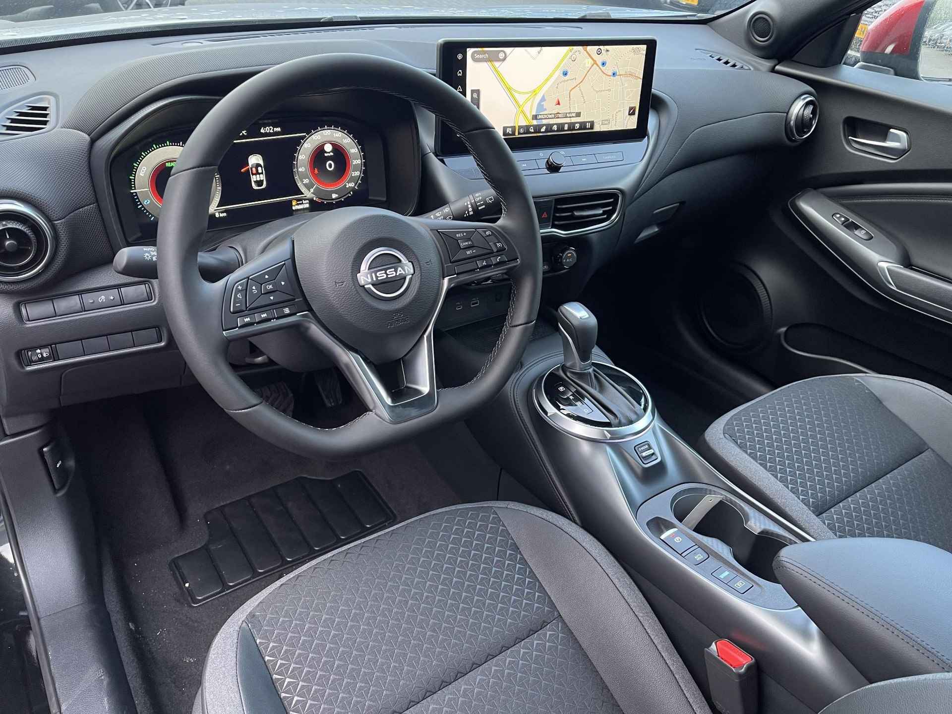 Nissan Juke 1.6 Hybrid N-Design - 10/22