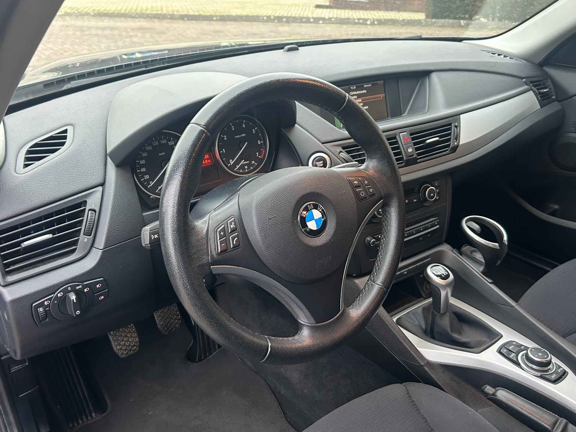 BMW X1 SDrive18i Executive -Navi - PDC - LM - 13/20