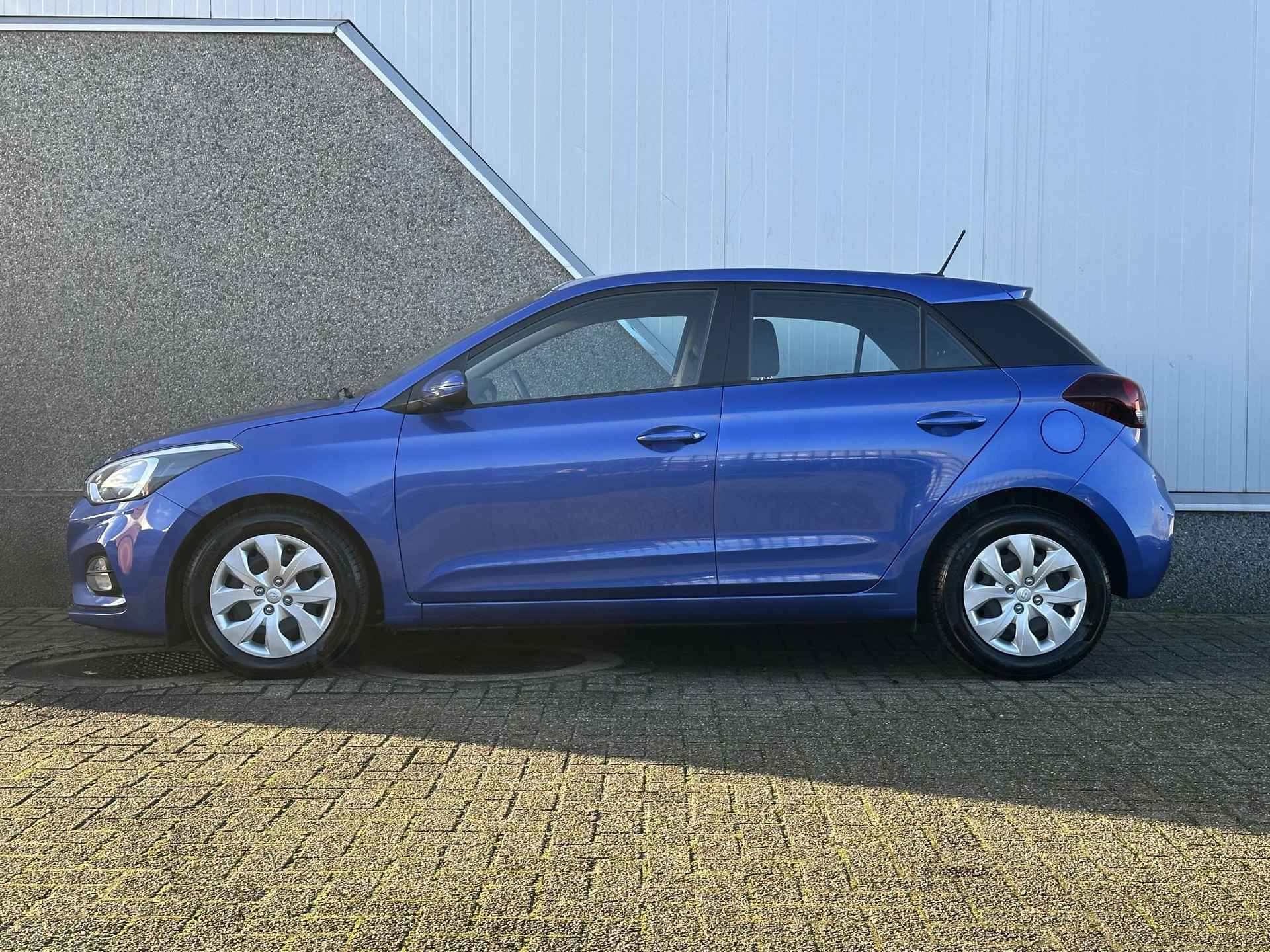 Hyundai i20 1.0 T-GDI Comfort / Navigatie via Apple Android carplay / Achteruitrijcamera / Lichtsensor / P - 9/43