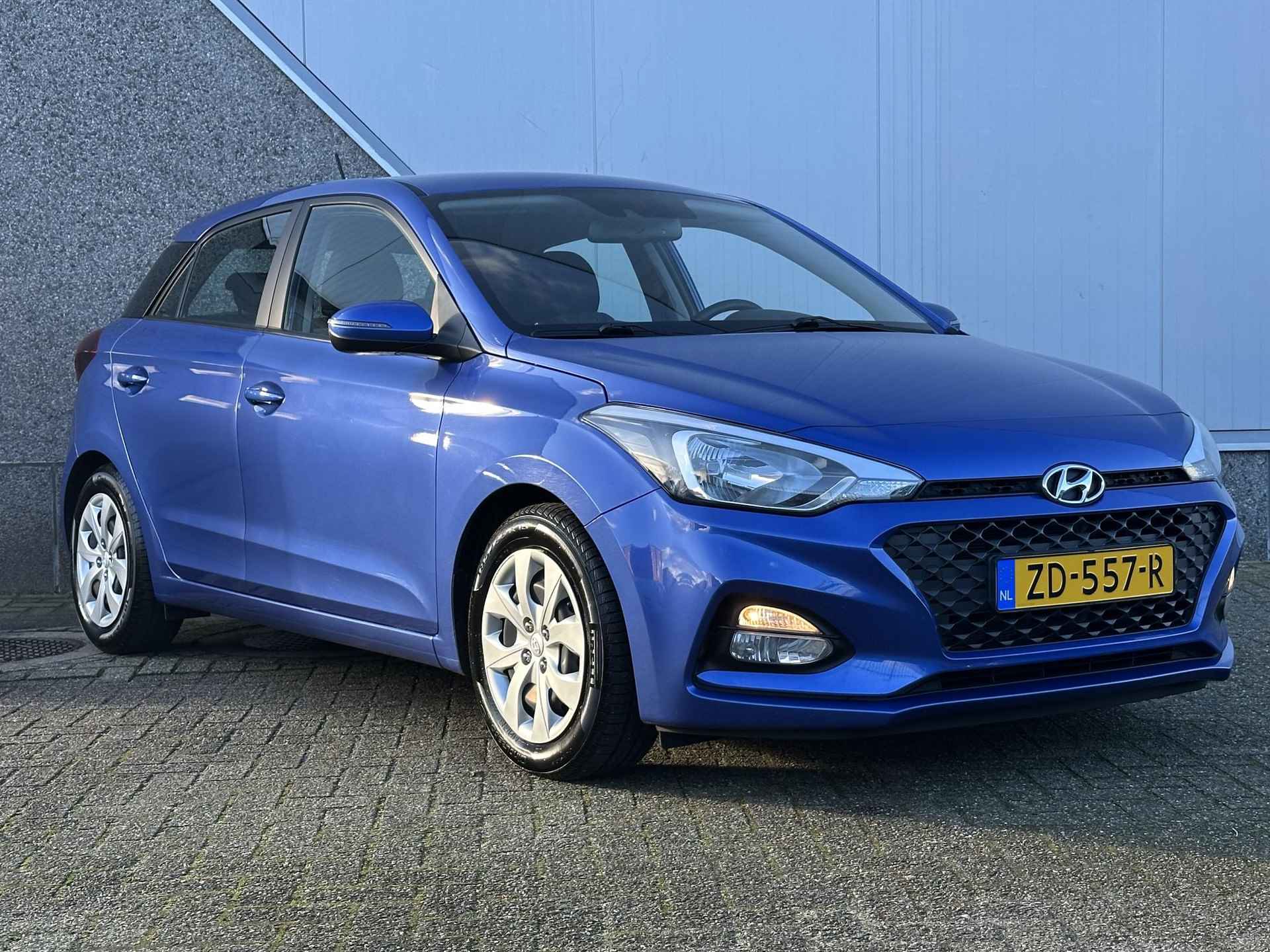 Hyundai i20 1.0 T-GDI Comfort / Navigatie via Apple Android carplay / Achteruitrijcamera / Lichtsensor / P - 16/43