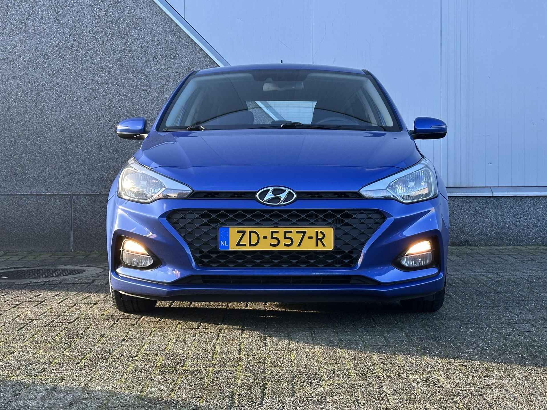 Hyundai i20 1.0 T-GDI Comfort / Navigatie via Apple Android carplay / Achteruitrijcamera / Lichtsensor / P - 42/43