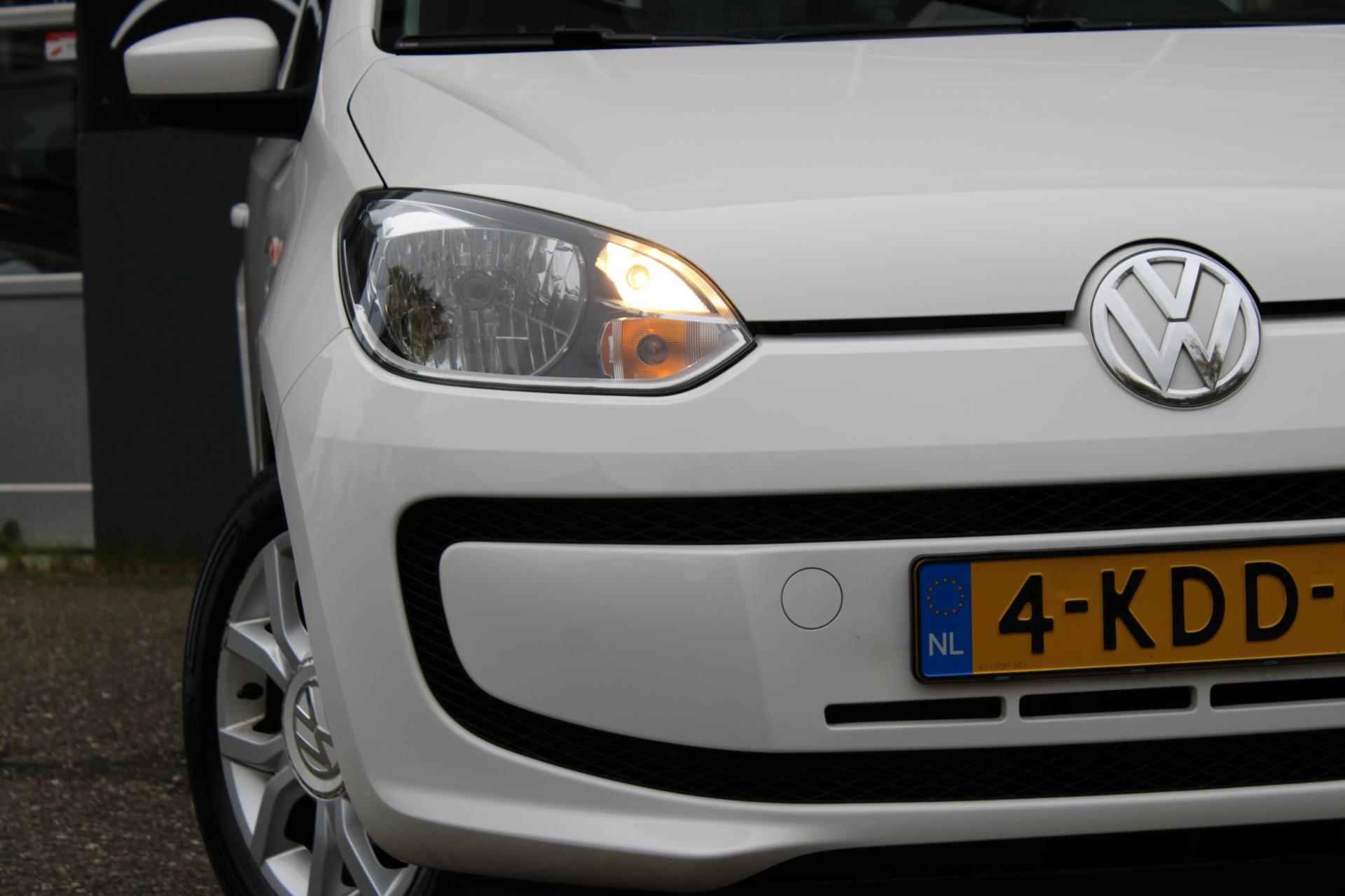 Volkswagen Up! 1.0 move up! BlueMotion Airco Cruise Nap - 15/30