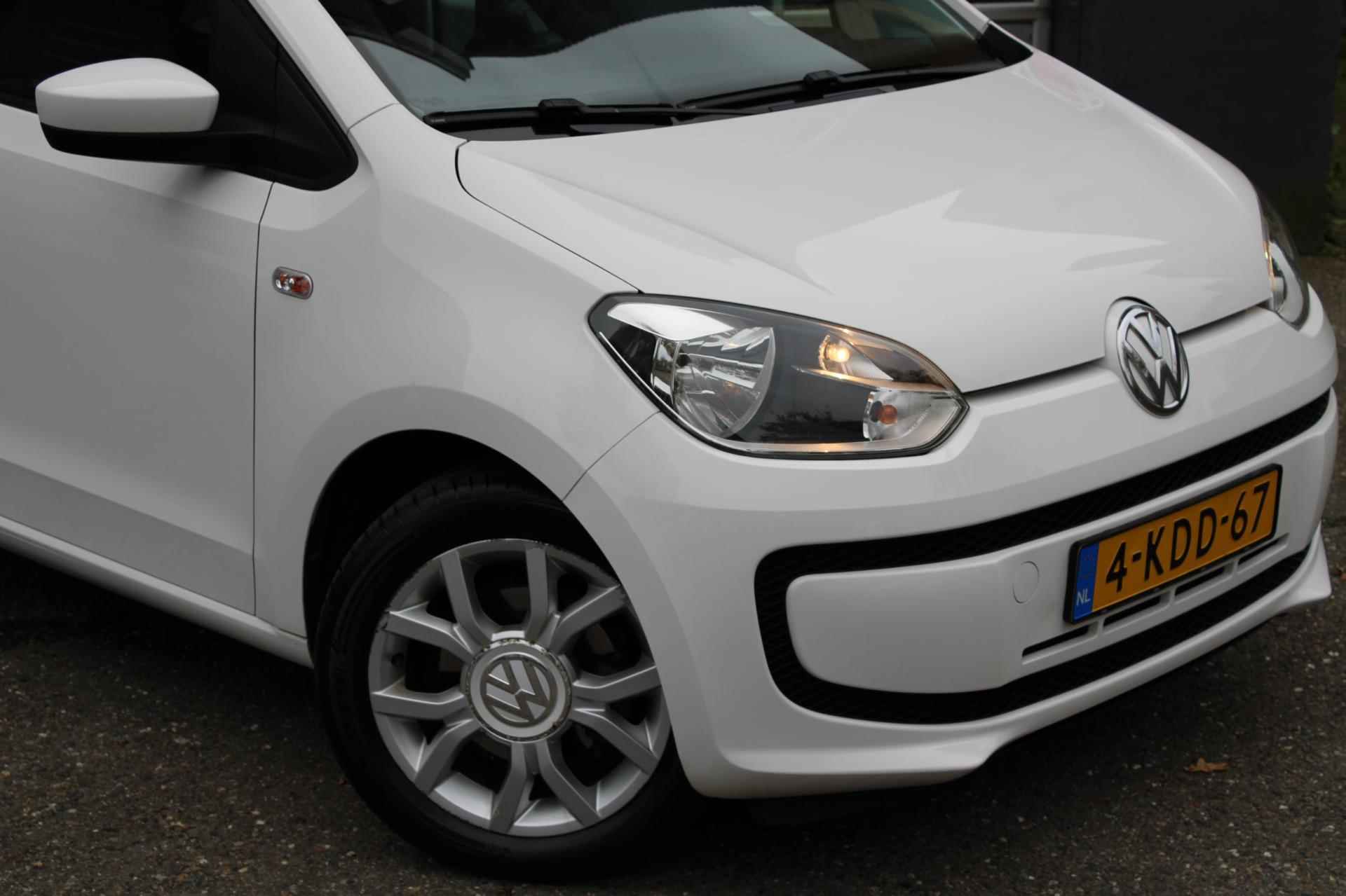 Volkswagen Up! 1.0 move up! BlueMotion Airco Cruise Nap - 27/30