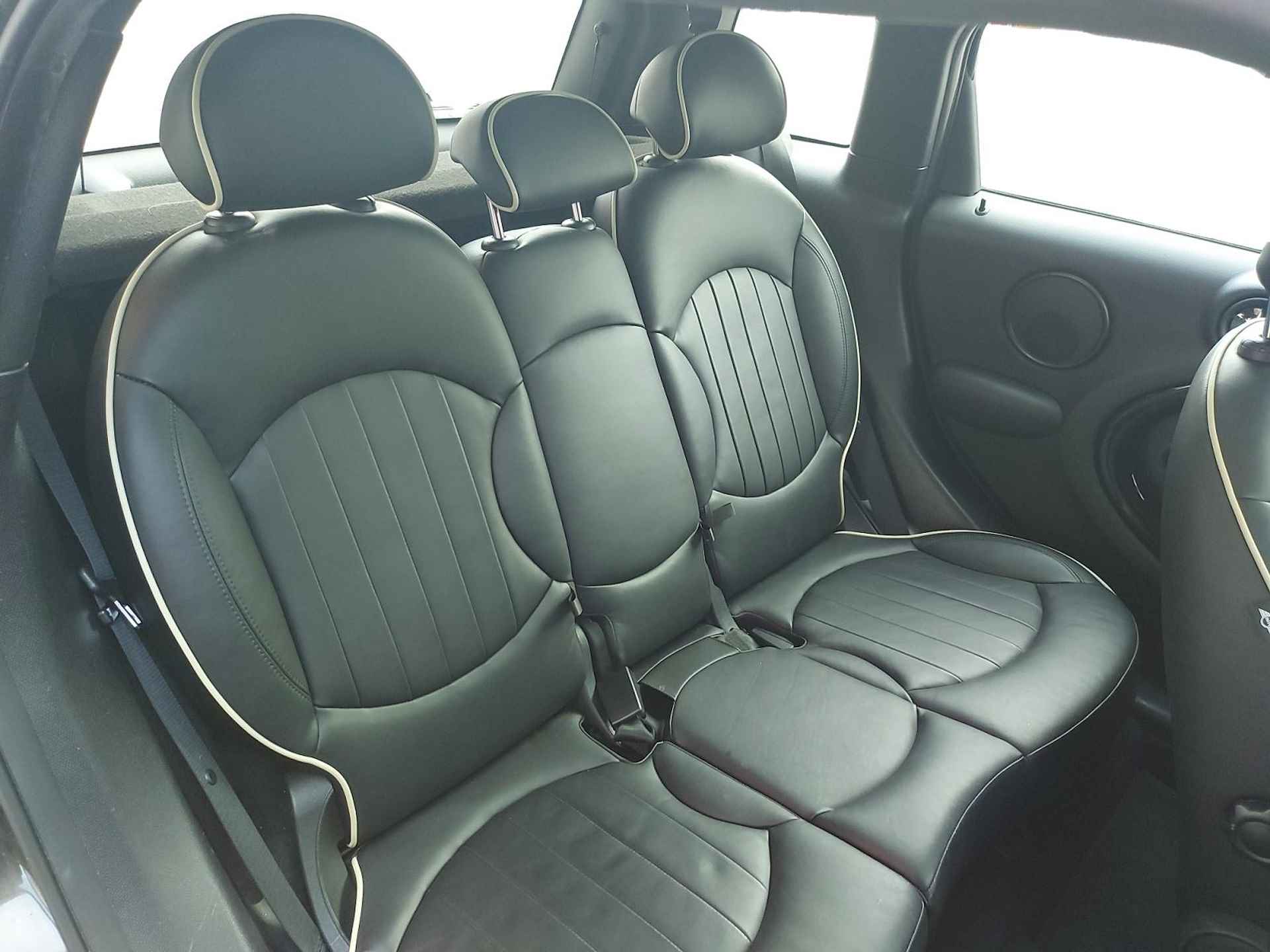 Mini Mini Countryman 1.6 Cooper S |Schuif-kanteldak|Lederen Bekleding|Stoelverwarming|Navigatie|190PK - 19/42