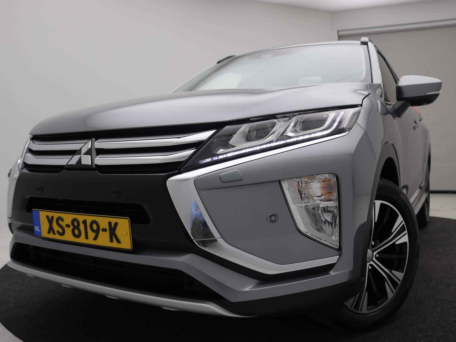 Mitsubishi Eclipse Cross 1.5 DI-T First Edition / Trekhaak / 1600KG Trekgewicht / HUD Display / Navigatie middels Apple CarPlay & Android Auto / Cruise Control / Stoelverwarming voor / All seasonbanden / Keyless Entry / LED verlichting / - 21/70