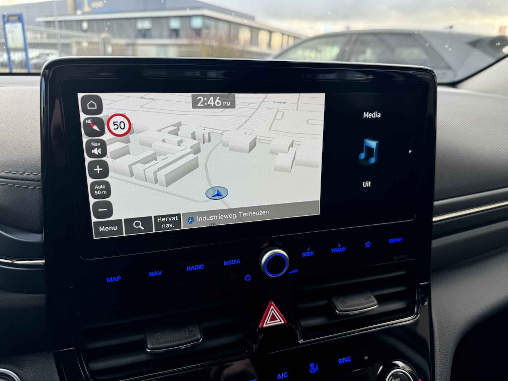 Hyundai IONIQ 1.6 GDi Comfort Plus | Navigatie | Achteruitrijcamera | Cruise c - 27/28