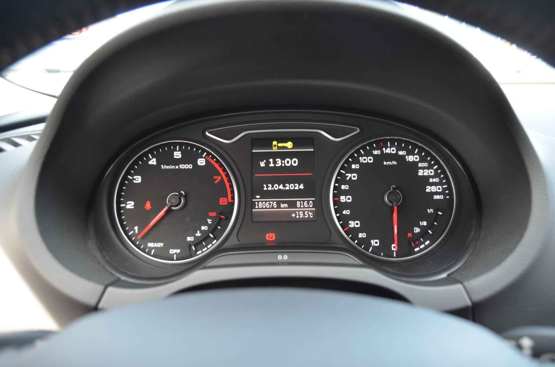Audi A3 Sportback 1.2 TFSI Adrenalin| S-LINE|AIRCO, LEDER STWIEL|ZEER NETJES EN VOL| - 6/22