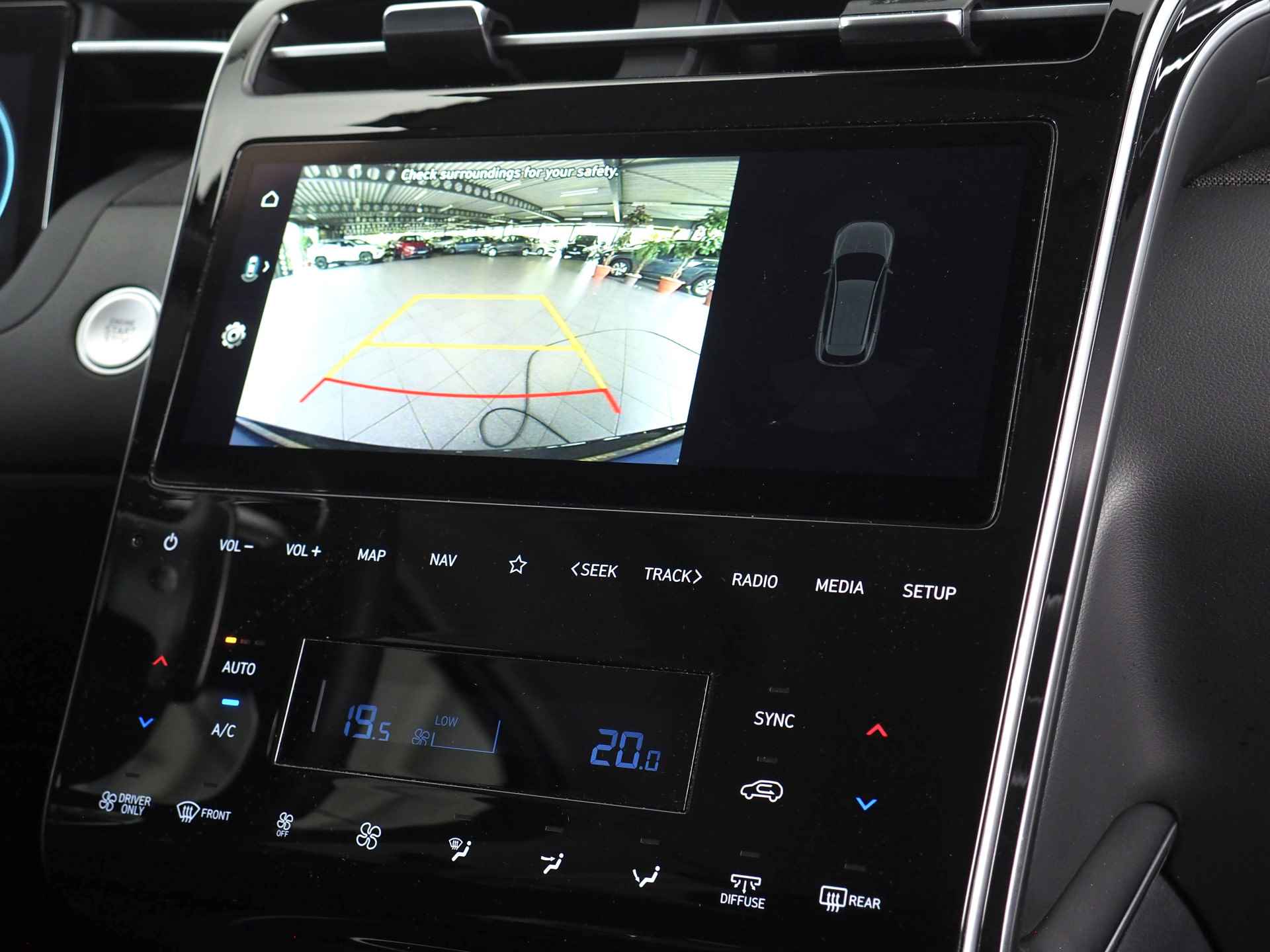Hyundai Tucson 1.6 T-GDI PHEV Comfort | Navigatie | Adaptive Cruise Control | Achteruitrijcamera | Inc. 220v Laadkabel - 21/28