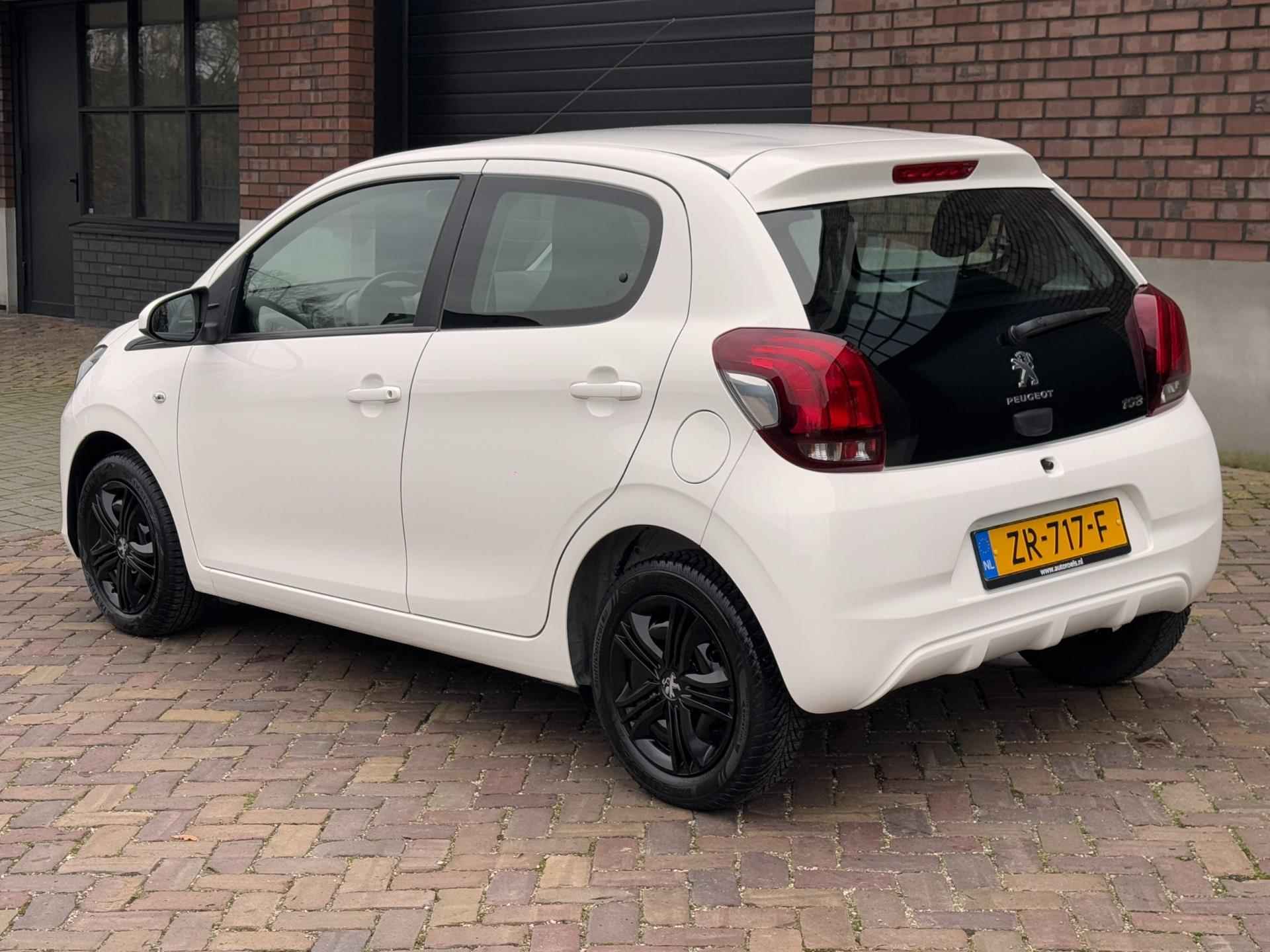 Peugeot 108 1.0 e-VTi Active / Airco / Bluetooth / NED-108 / 1e Eigenaar / Peugeot dealer onderhouden - 11/37