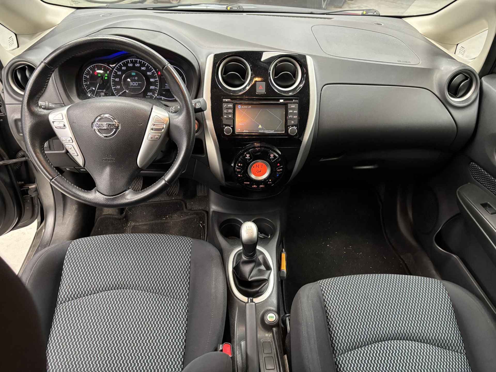 Nissan Note 1.2 Connect Edition / Trekhaak / Navigatiesysteem / Lichtmetalen velgen 15" / Keyless entry / Cruise control / Automatische airco - 2/29