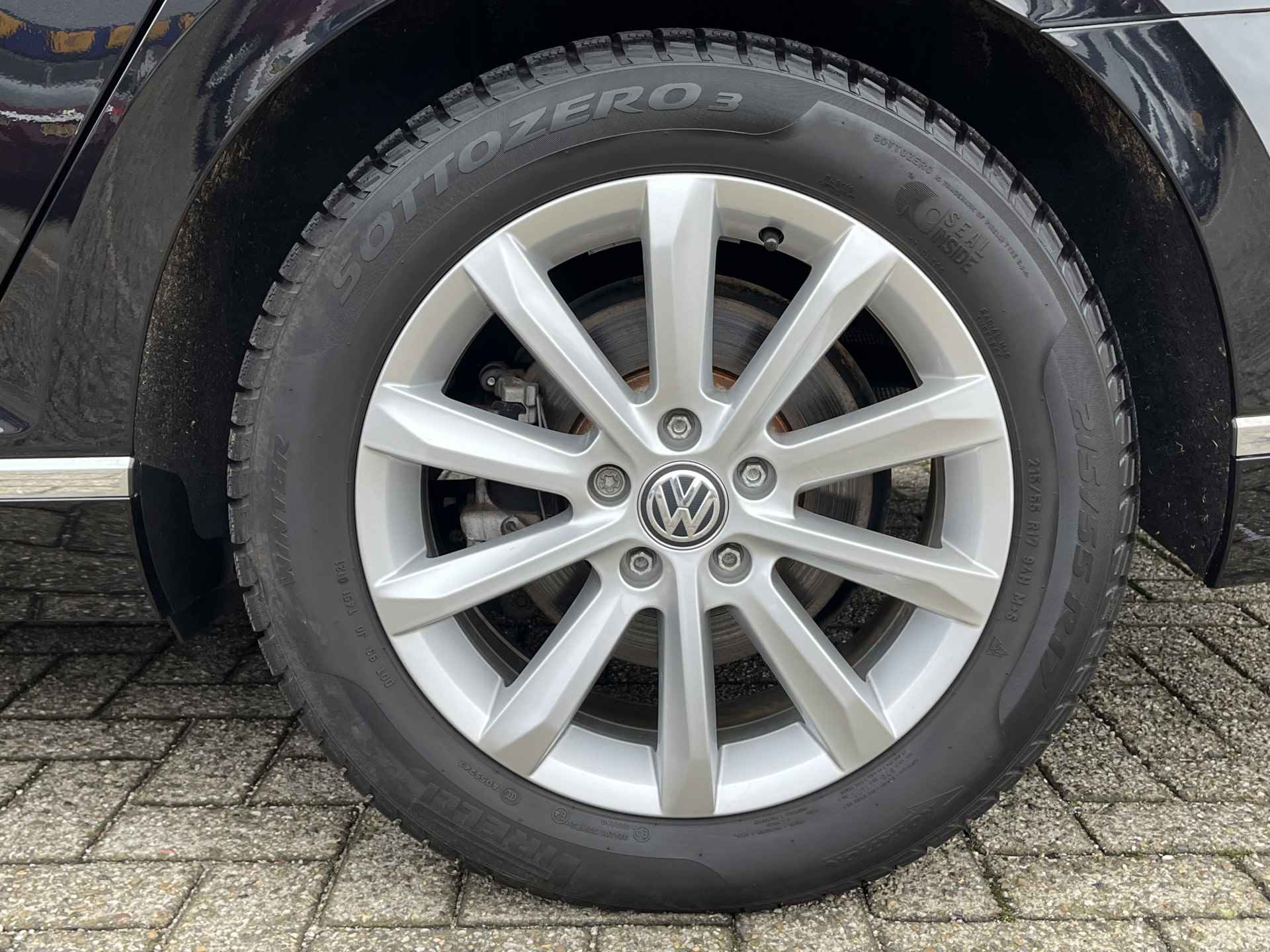 Volkswagen Passat Variant 1.4 TSI PHEV 217pk GTE Business Automaat | Panoramisch Schuifdak | Trekhaak | Stoelverwarming | Ergo Comfort Stoel | Camera | Electrische Achterklep | Laadkabel - 6/33