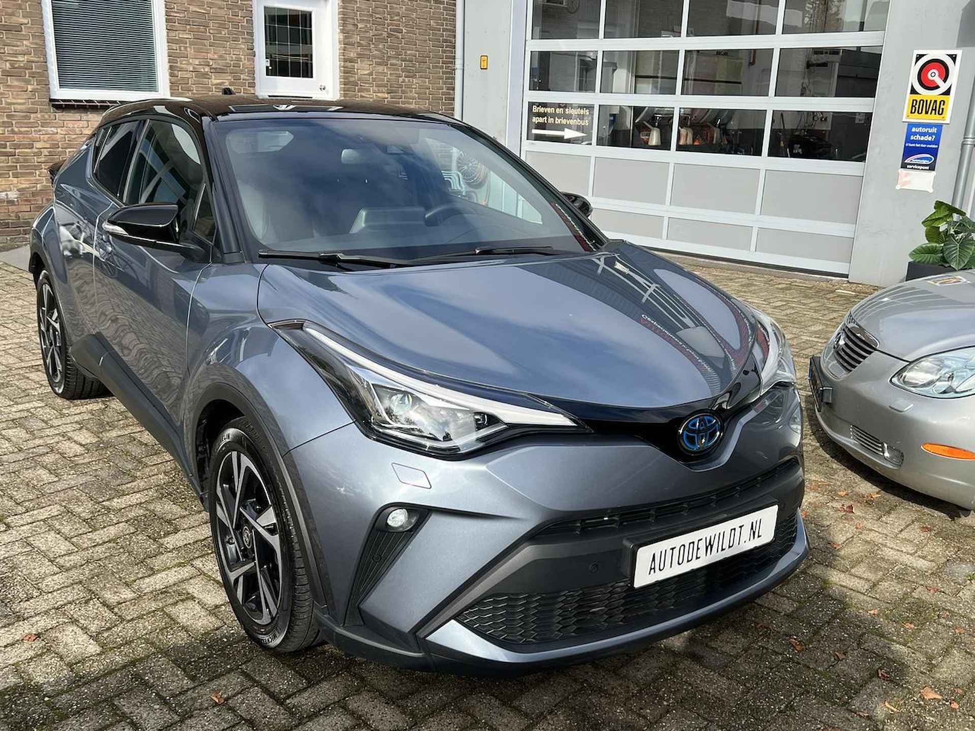 Toyota C-HR 2.0 Hybrid Bi-tone A/T + FABRIEKSGARANTIE - 3/37