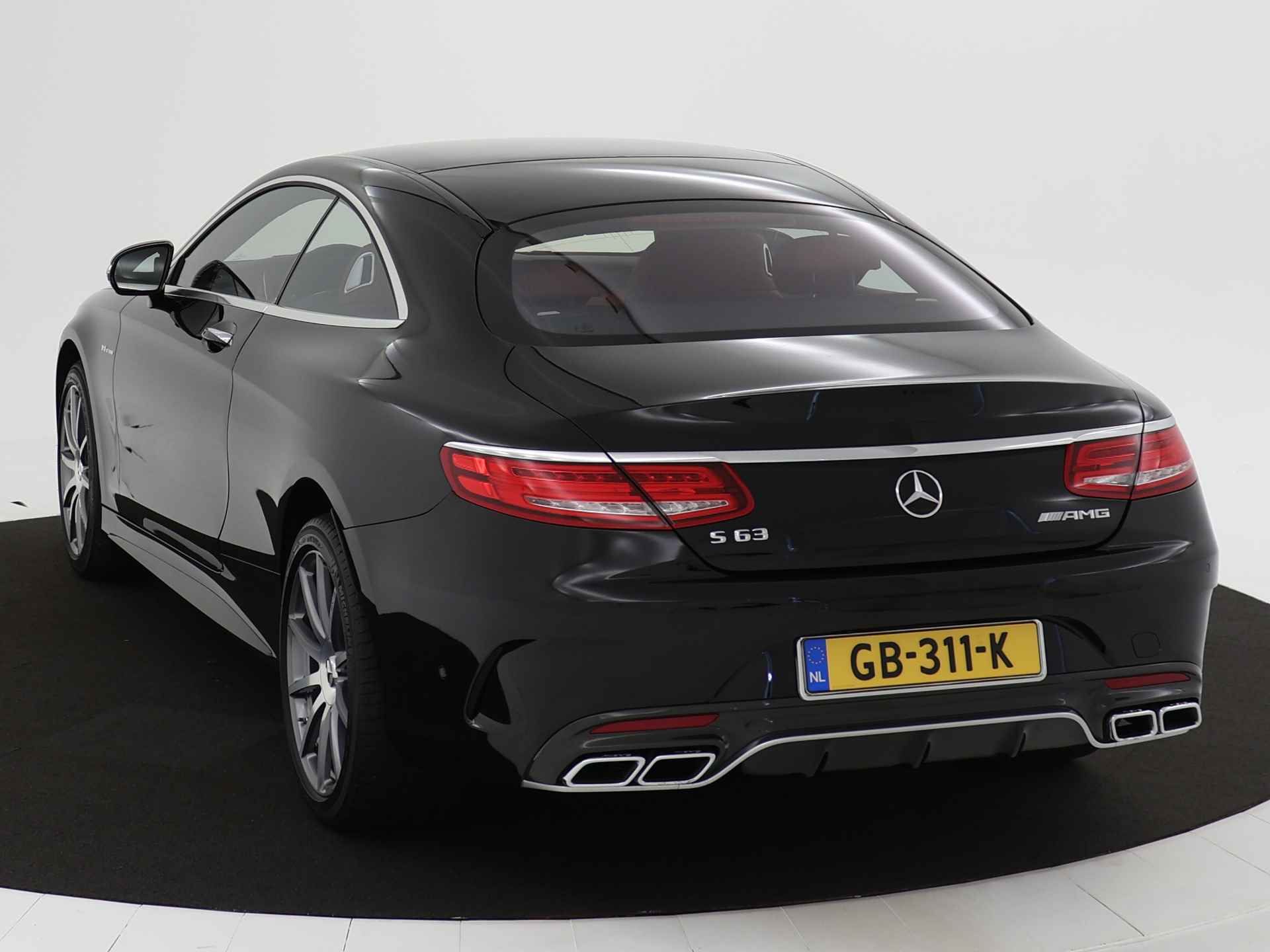 Mercedes-Benz S-Klasse Coupé AMG 63 4Matic | 1e eigenaar | Panoramadak | Burmster Hi Audio | Carbon | Rijassistentiepack | - 16/46