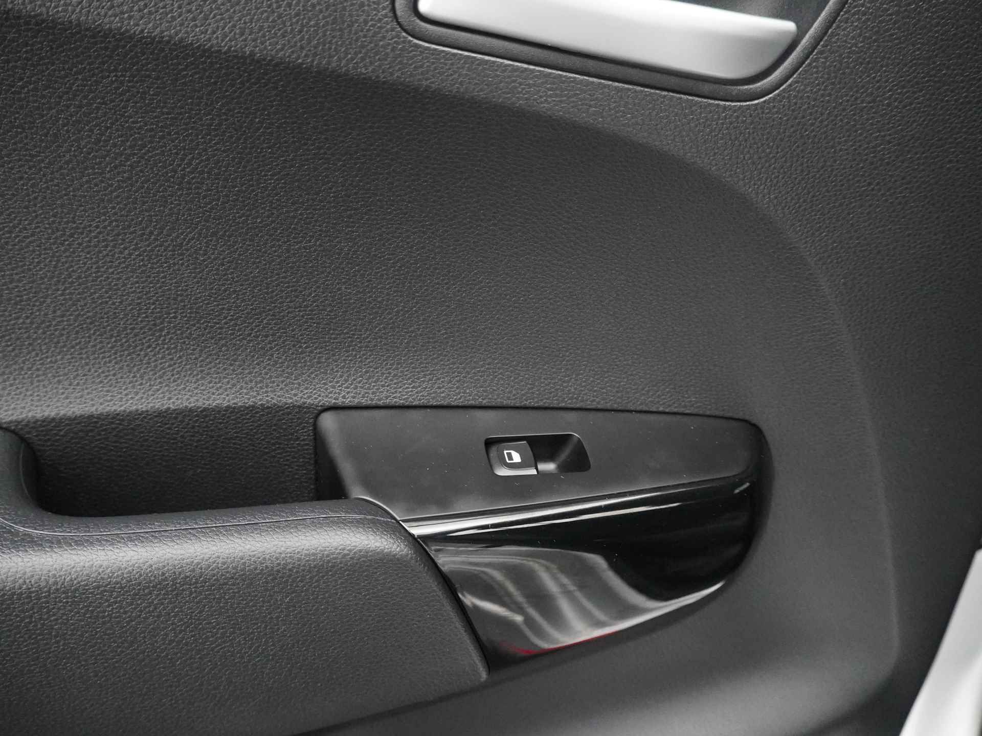 Kia Picanto 1.0 DPi GT-Line - Navigatie - Kunstleder - Apple/Android Carplay - Cruise Control - Fabrieksgarantie Tot 2030 - 31/44
