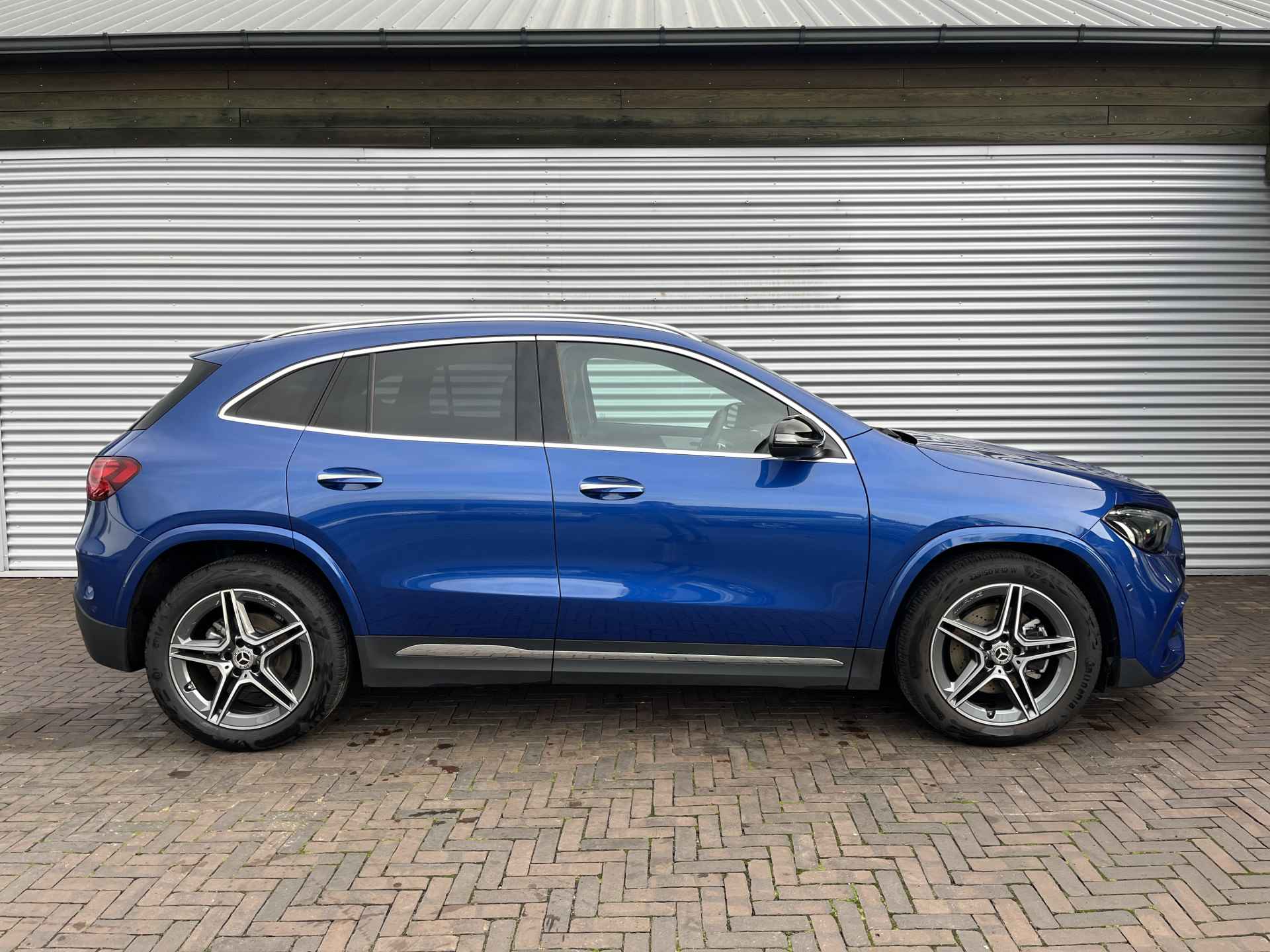 Mercedes-Benz GLA 200 AMG Line - 10/32