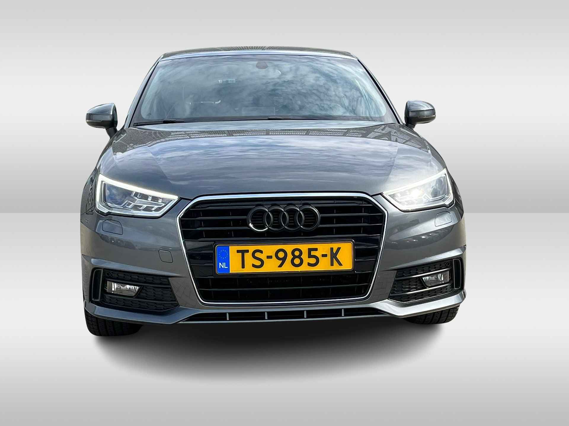 Audi A1 Sportback 1.0 TFSI Advance Sport / 17" LMV / Navigatie / S-Line Exterieur / Cruise Control P4 - 11/30