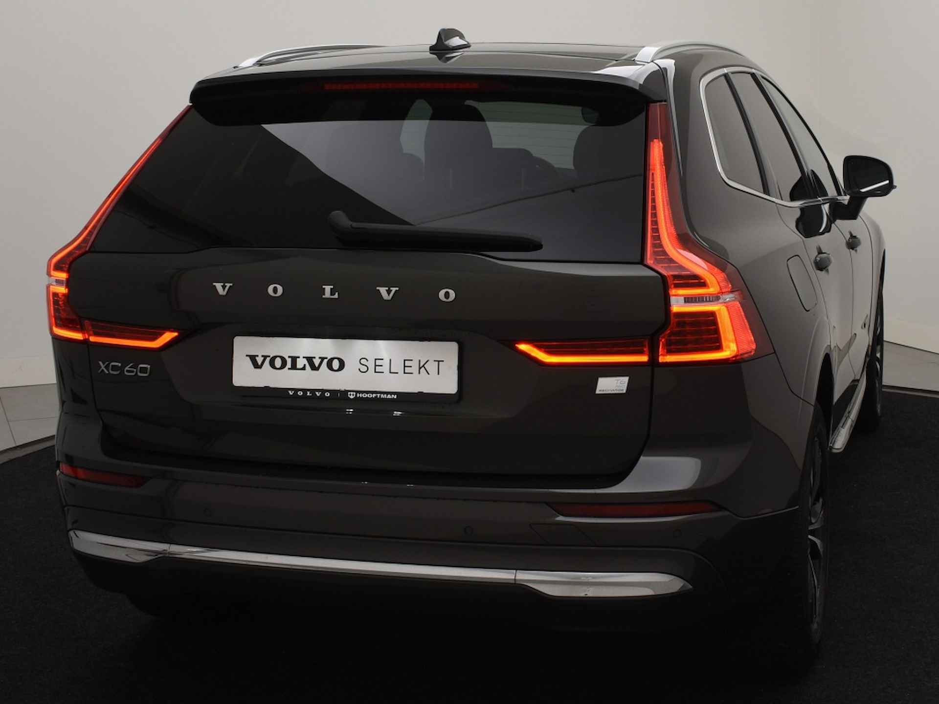 Volvo XC60 T6 PLUG-IN HYBRID LONG RANGE INSCRIPTION EXPR. SCHUIFDAK KEYLESS - 5/40