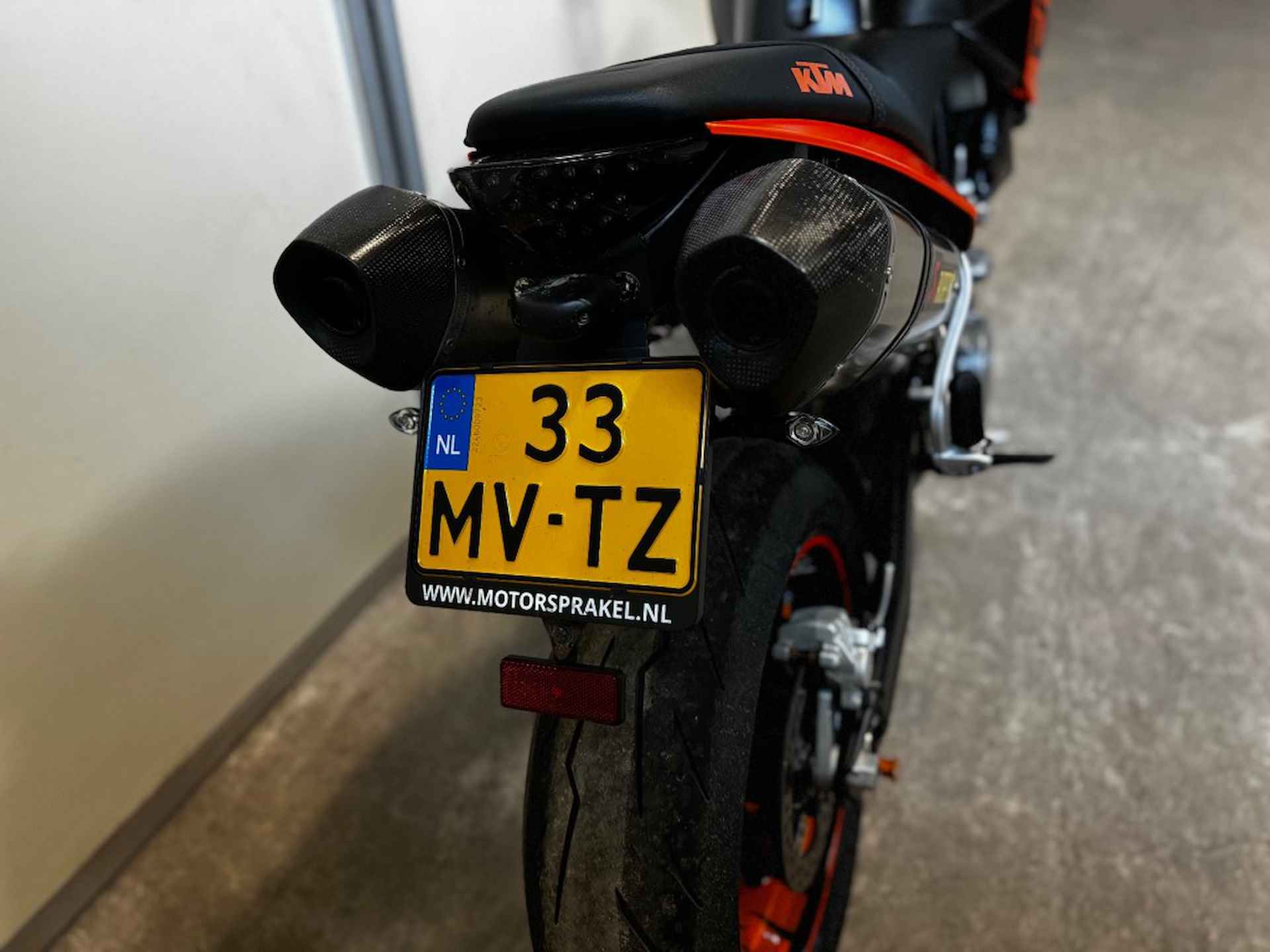 KTM Superduke 990 Akrapovic - 6/14