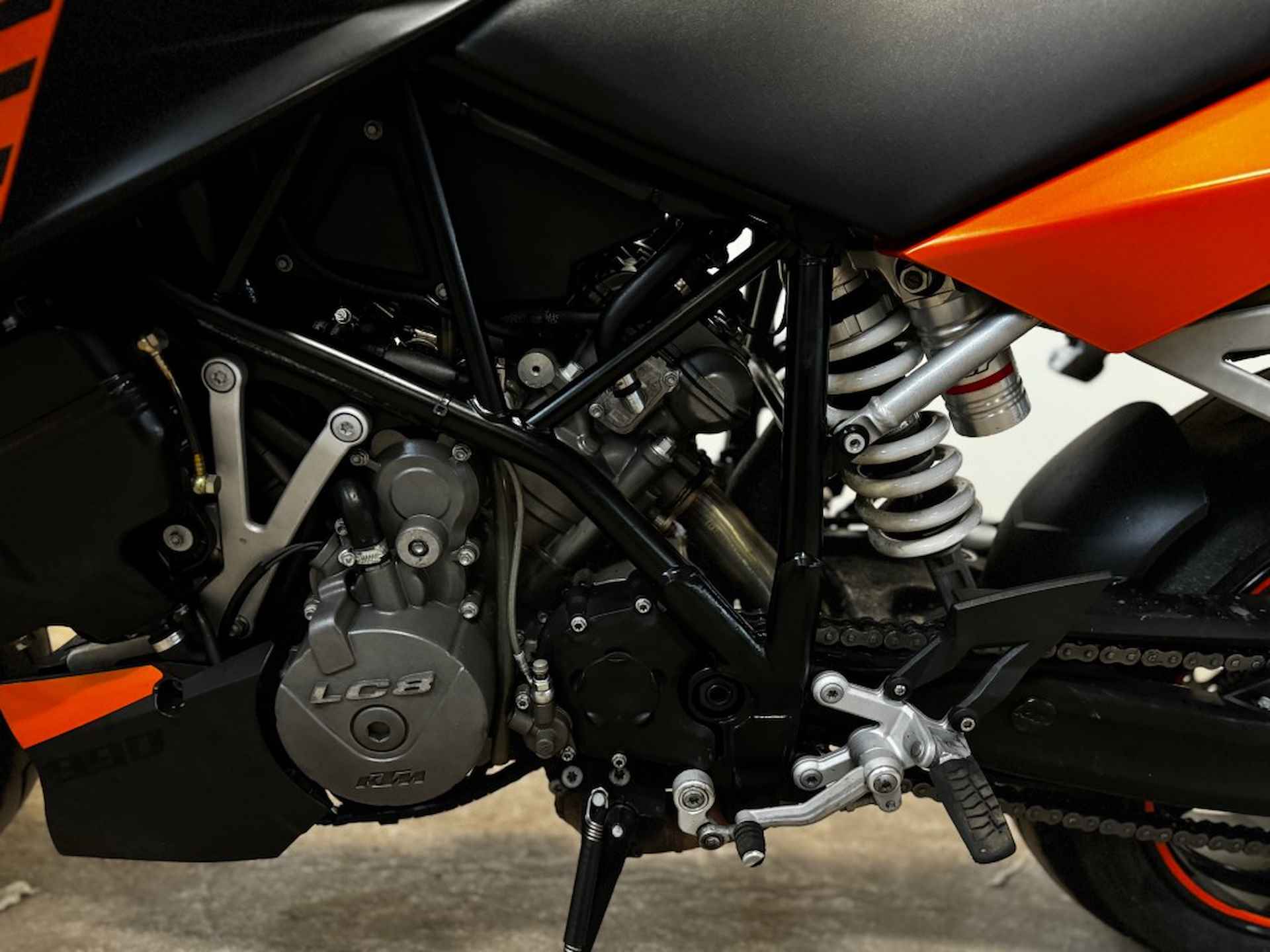 KTM Superduke 990 Akrapovic - 14/14