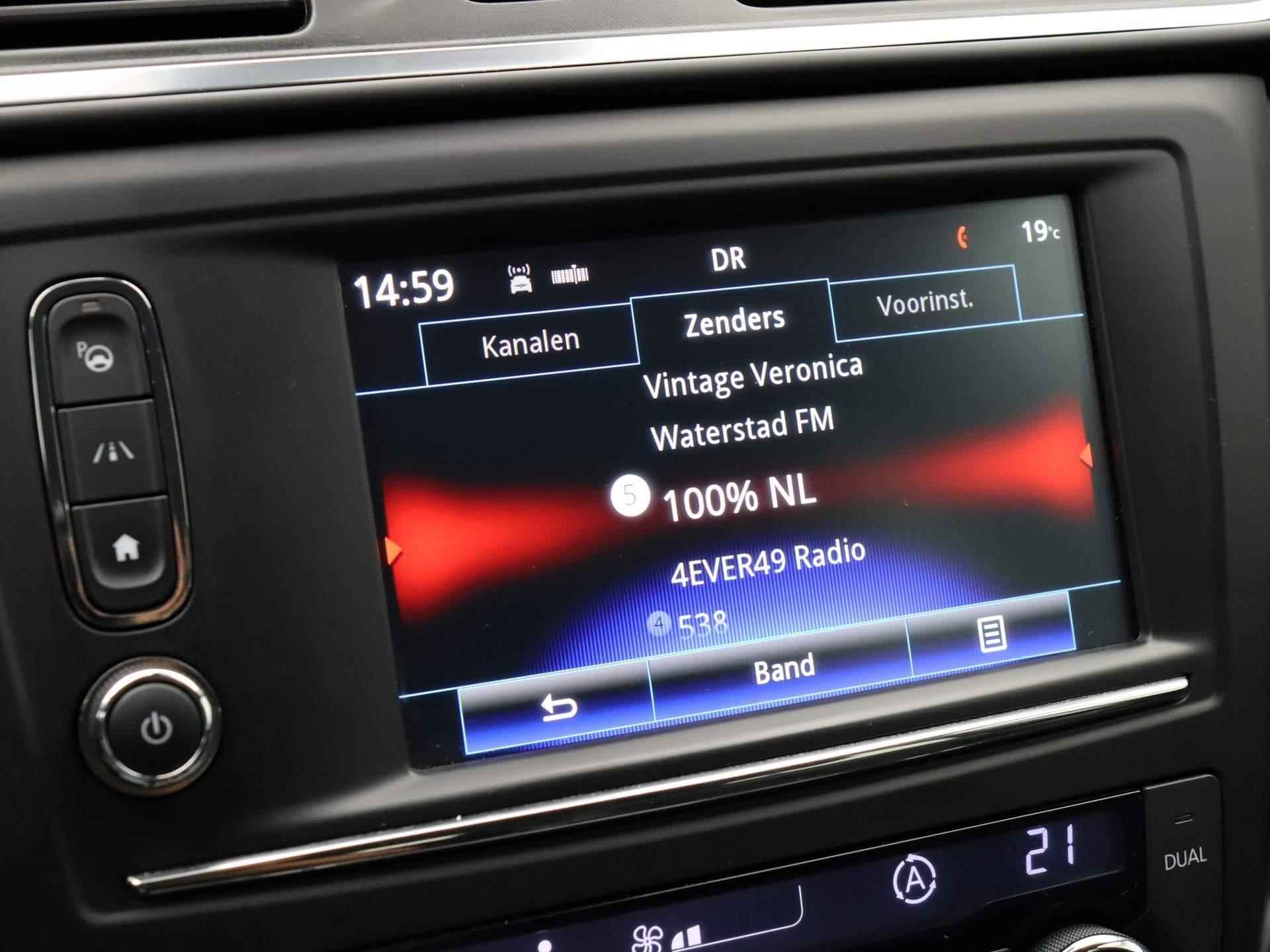 Renault Kadjar 130pk TCe Bose | Trekhaak |Keyless entry | Achteruitrijcamera | Navigatie | parkeersensoren voor en achter | - 39/47