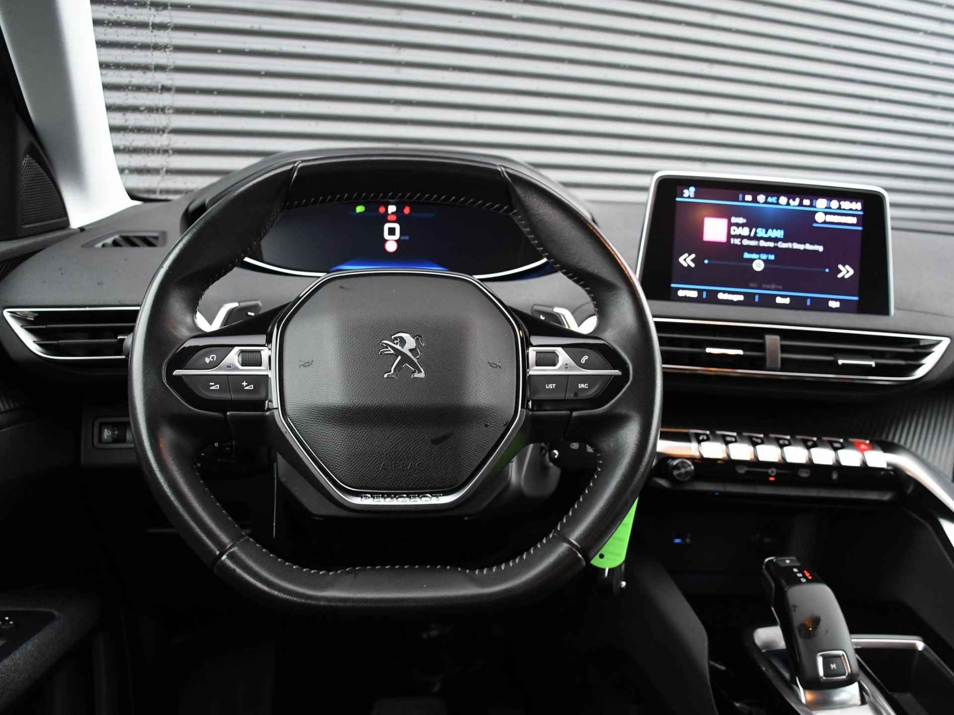 Peugeot 5008 Active 1.2 PureTech 130pk Automaat 5-Persoons NAVI | CAMERA | DAB | APPLE CARPLAY | CLIMA | DIGITAAL INSTRUMENTENPANEEL - 12/30