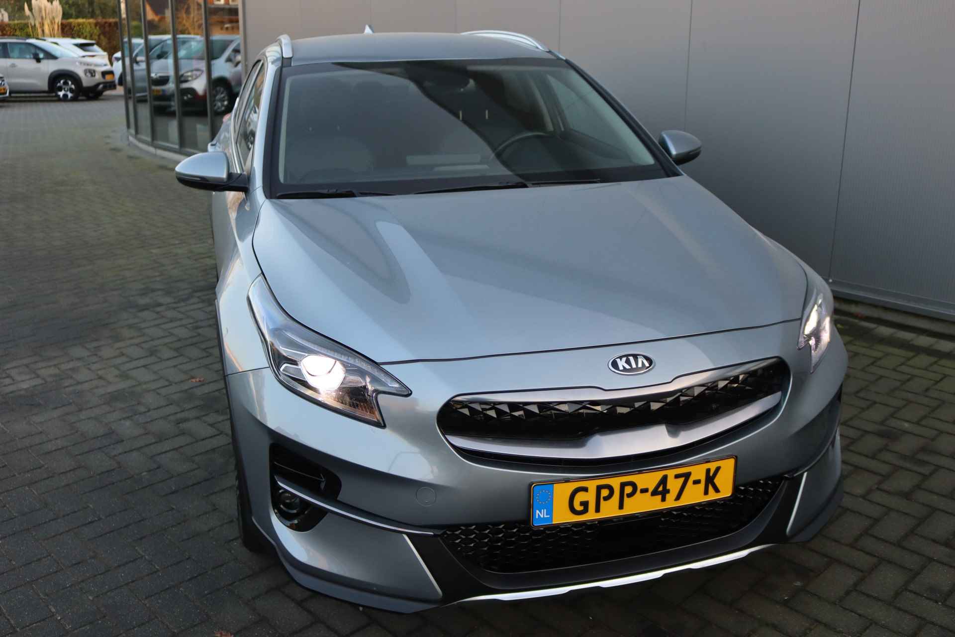 Kia Xceed 1.6 GDi PHEV DynamicLine Navigatie/Camera/BLISS/Elektr-Achterklep - 9/34