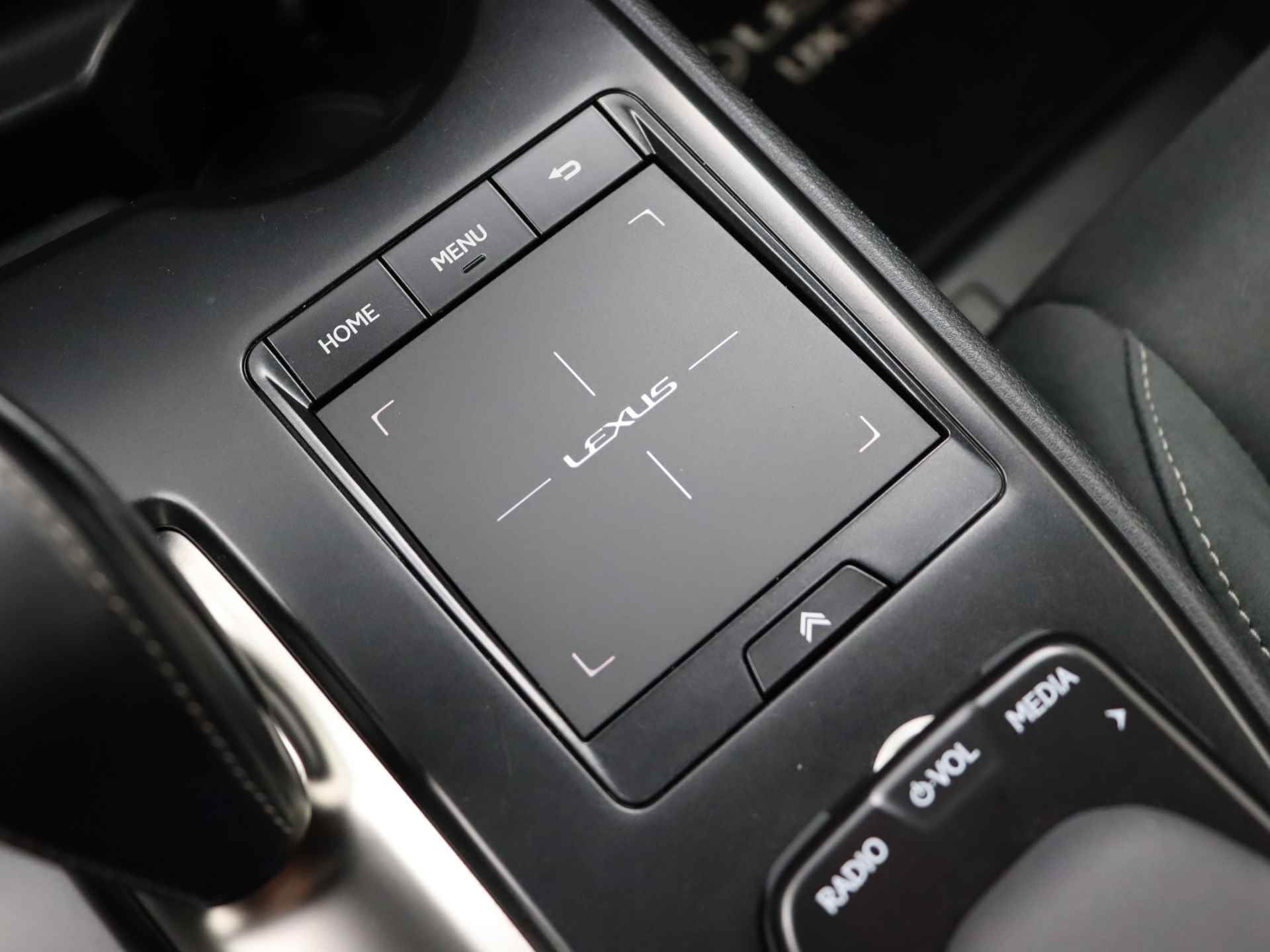 Lexus UX 300e Business | Full Electric | 8% bijtelling | - 27/34