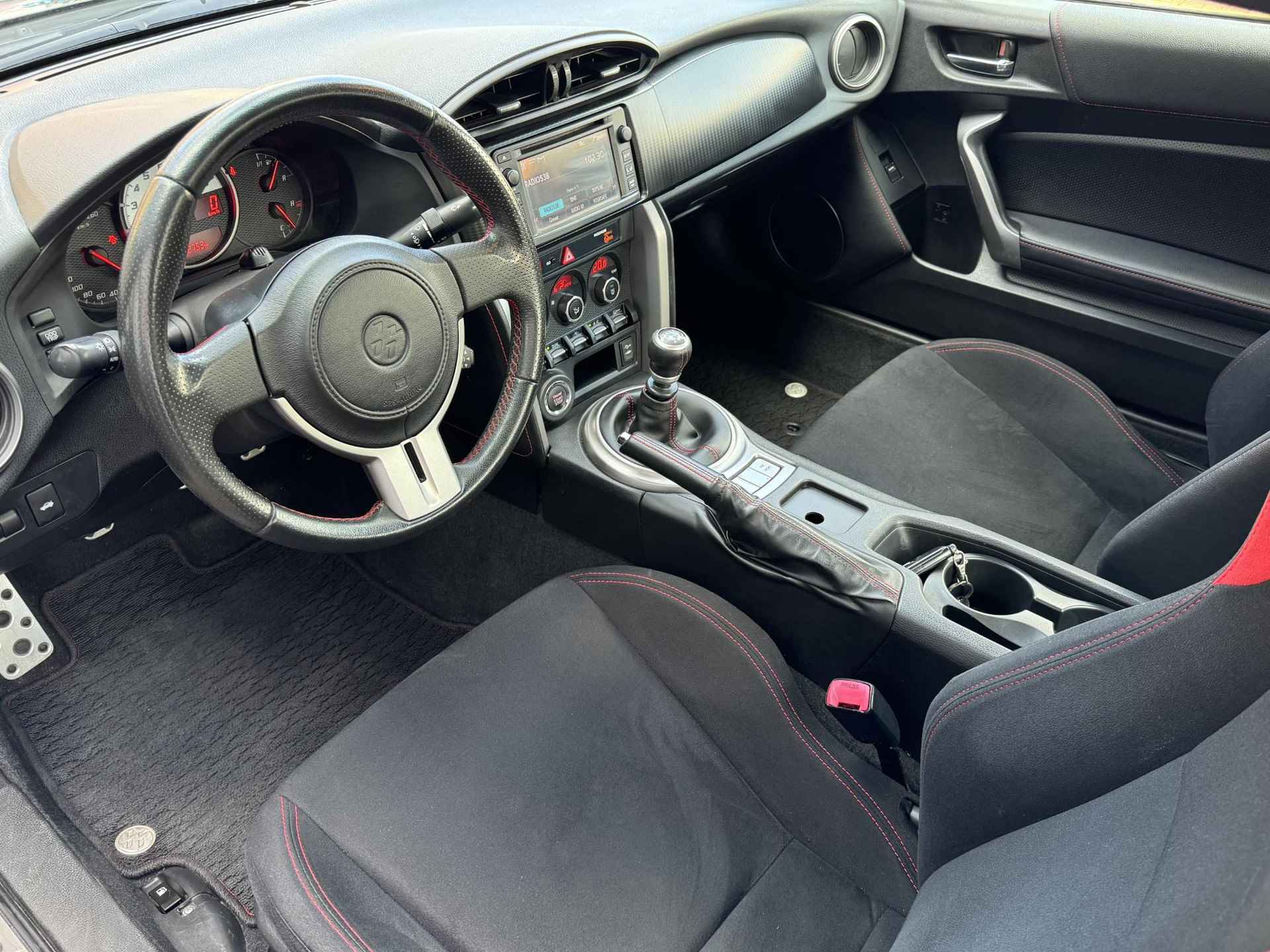 Toyota GT86 2.0 D-4S Good condition with engine update!!! - 13/36