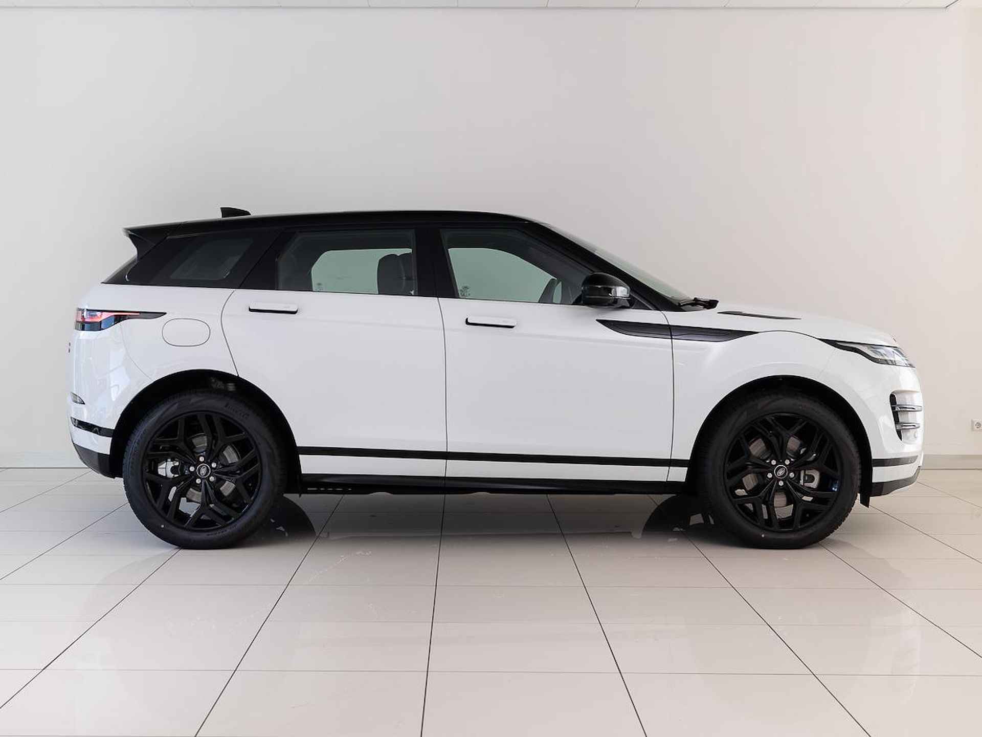 Land Rover Range Rover Evoque 1.5 P300e AWD R-Dynamic SE Pano | Cold Climate Pack - 6/26