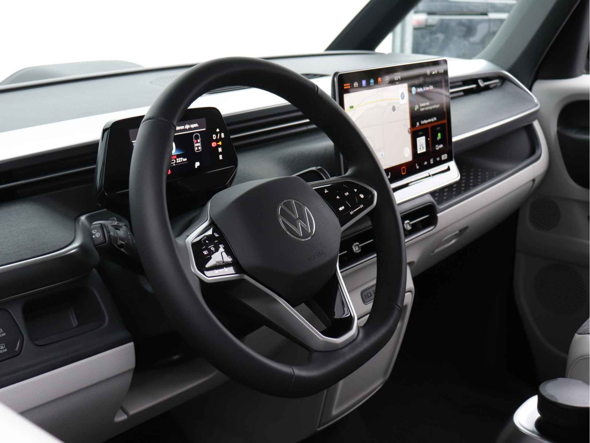 Volkswagen ID. Buzz Pro 86 kWh LWB 7p. 286pk | Direct leverbaar! | 360° camera | Warmtepomp | LED Matrix | 20" velgen | Navi 'Pro' | - 27/51