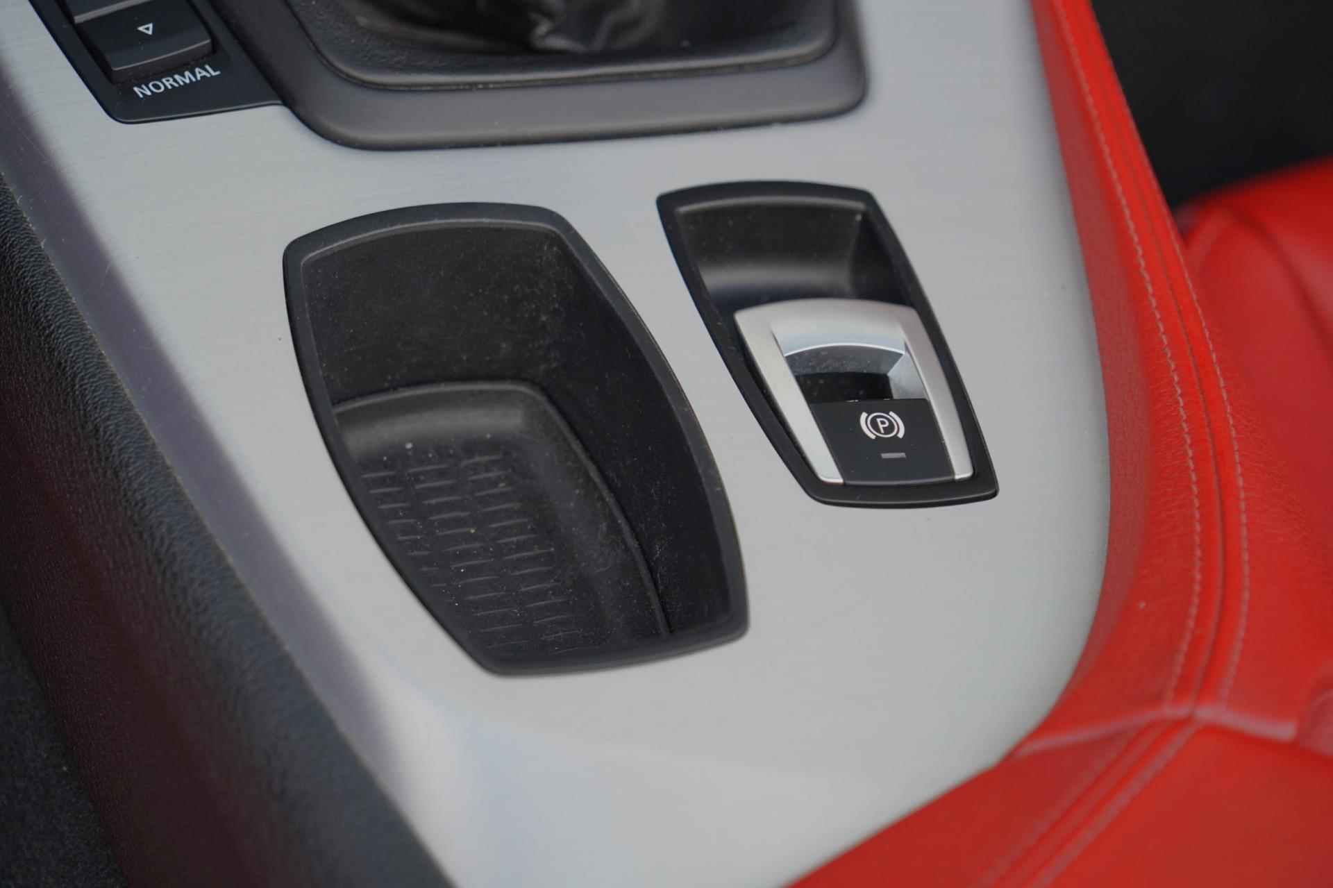 BMW Z4 Roadster SDrive23i Executive / Handbak / 6 Cilinder / Leder / Hardtop / Airco - 16/36