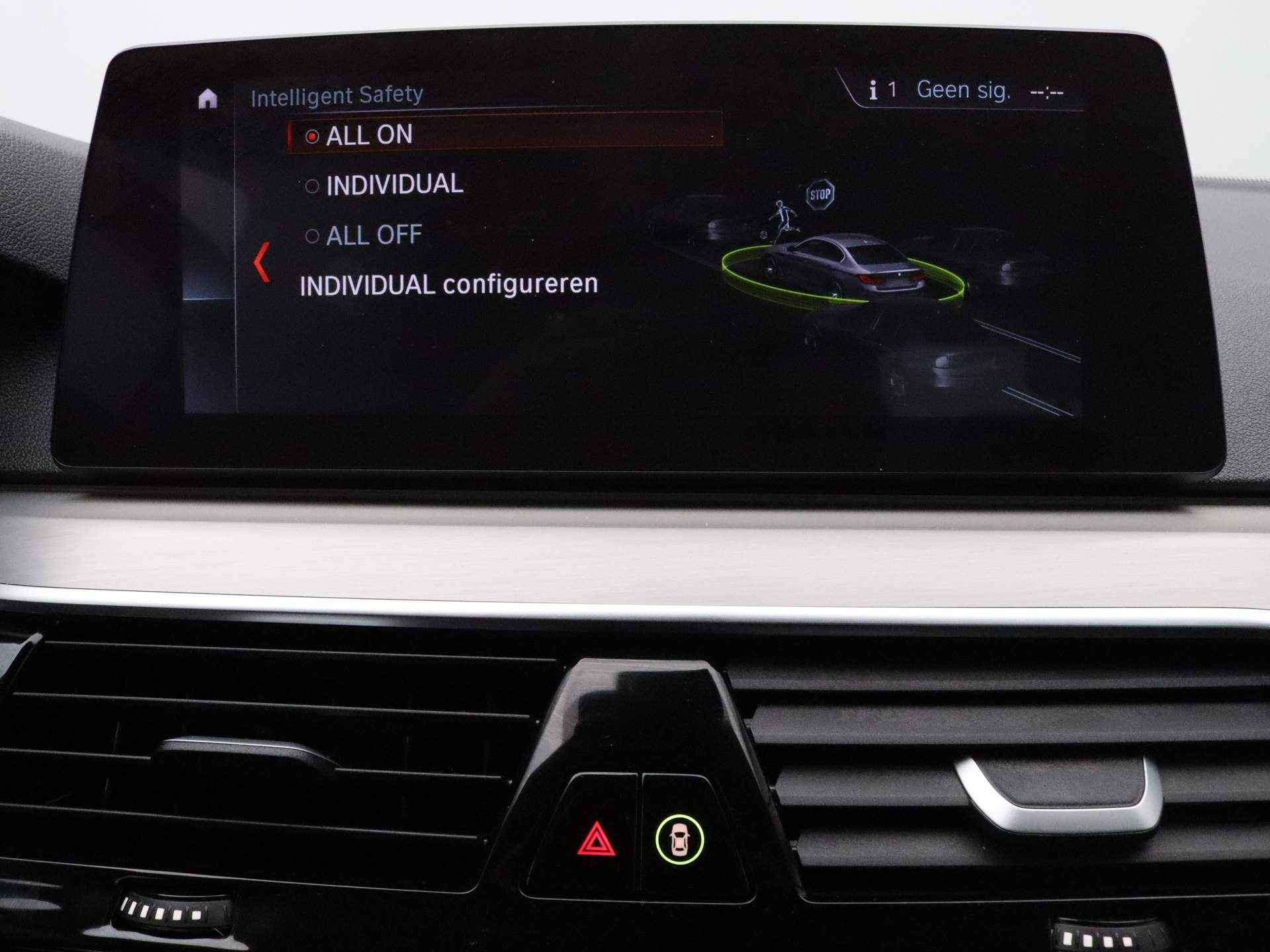 BMW 5 Serie 252pk 530i High Executive AUTOMAAT 360° Camera | Adapt. Cruise | Harman Kardon | Head-Up | Leder - 31/46