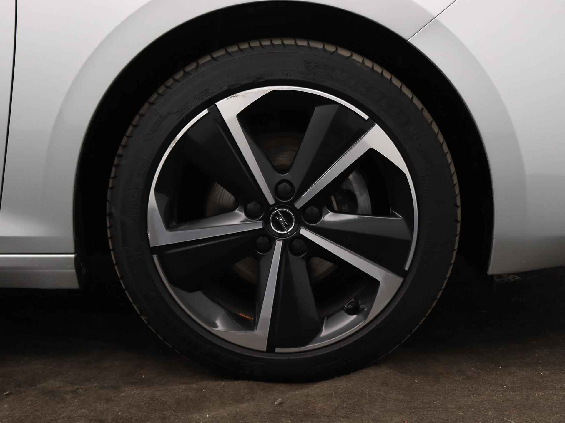 Opel Astra 1.2 Elegance | Automaat | Camera | Navigatie | Apple Carplay/Android Auto - 6/22