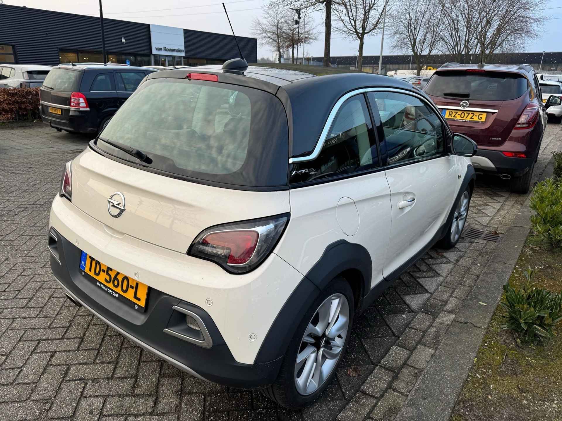 Opel ADAM 1.0 Turbo Rocks Online Edition | 90pk | Apple Carplay/Android Auto | 39.000km! | Climate Control | Dealer Onderhouden | - 4/15