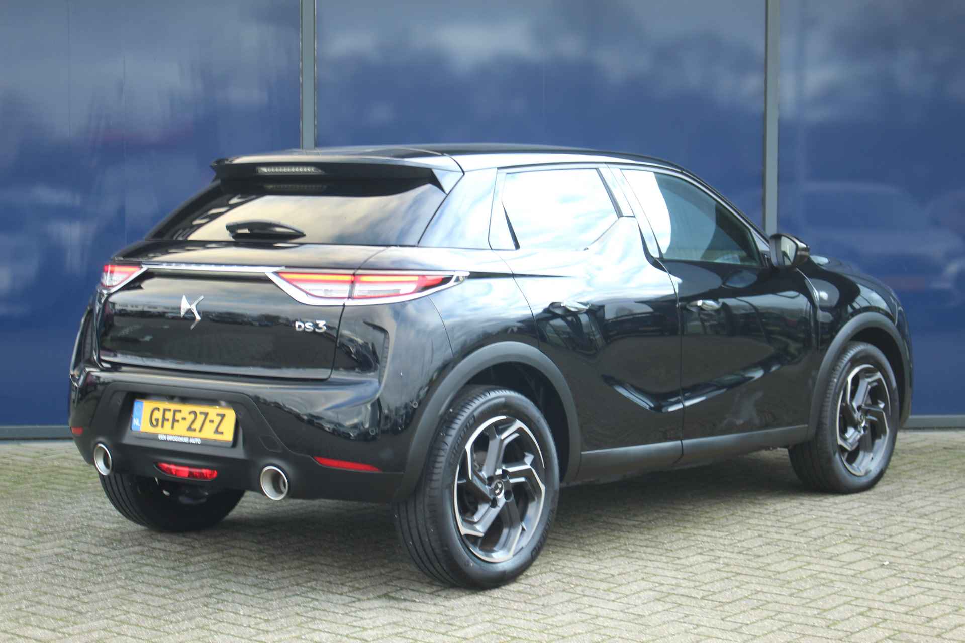 DS DS 3 Crossback 1.2 155PK Performance Line Aut. | Leder | Camera | Cruise | Stoelverwarming | Clima | LED | 17" Lichtmetaal | Digitaal - 2/47