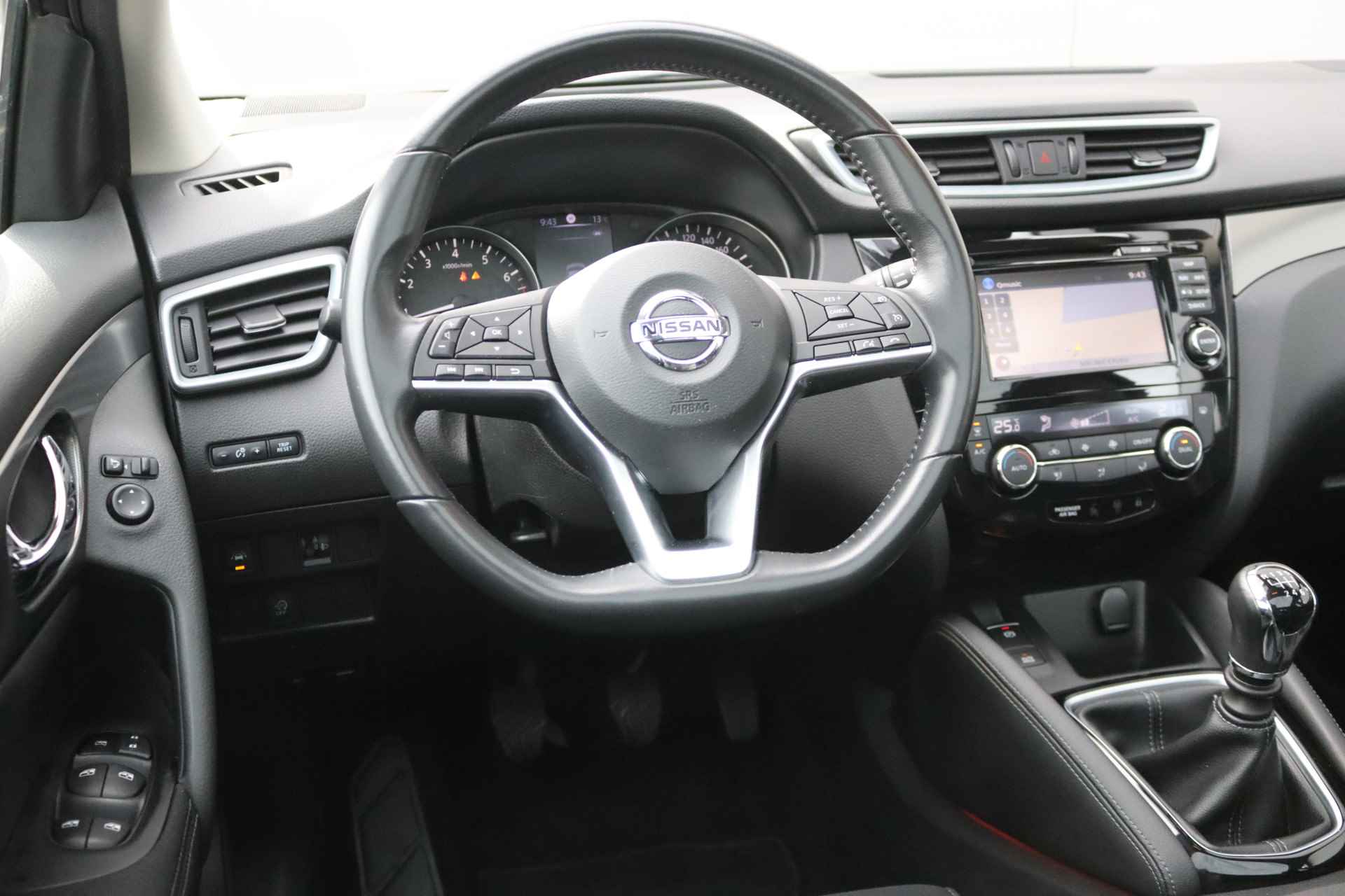 Nissan QASHQAI 1.2DIG-T 116PK N-Connecta Navigatie/Trekhaak/Panoramadak/Camera/Parkeerhulp - 15/27