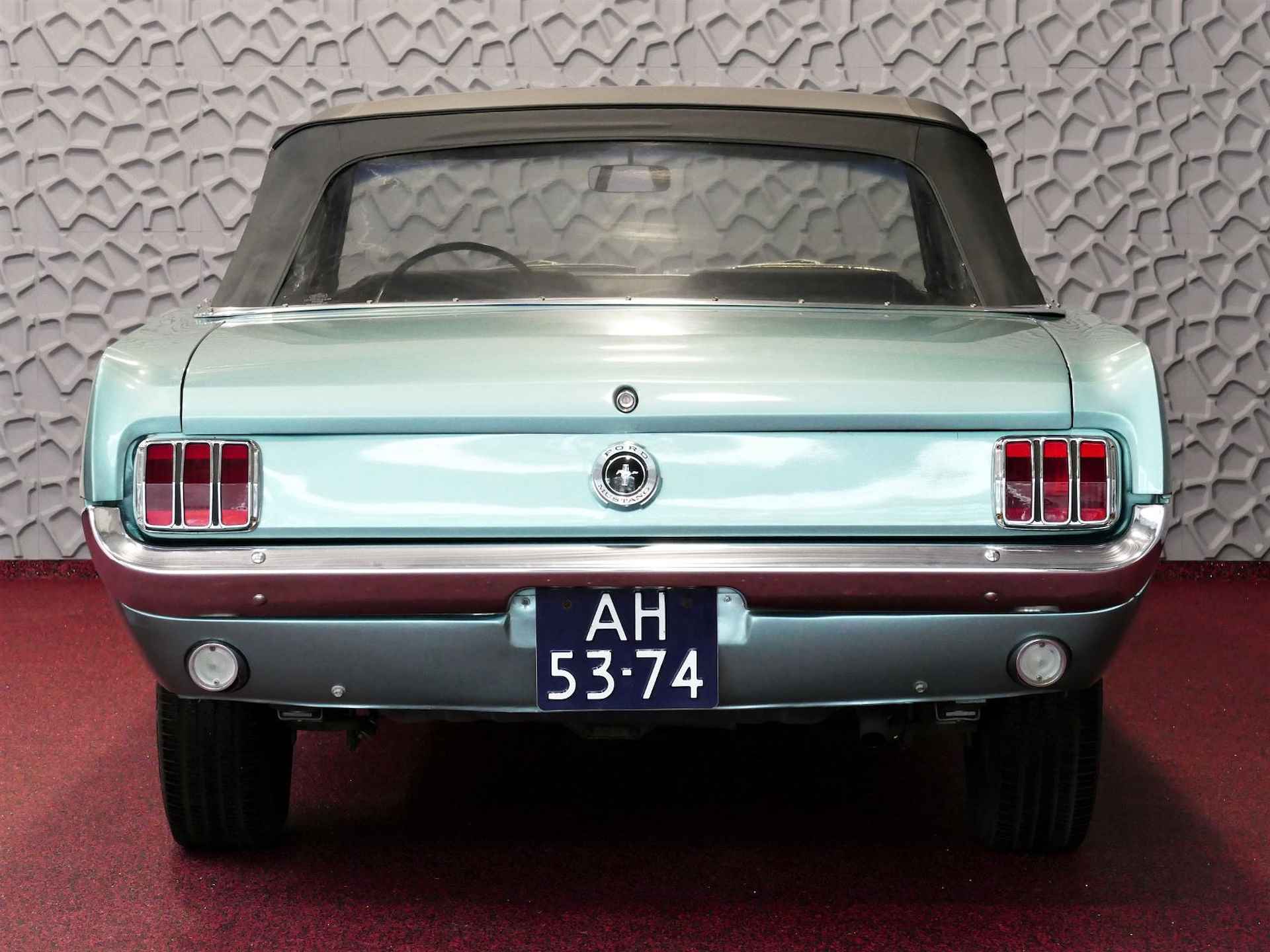 Ford Mustang Convertible 6 CYL LIJN AUTOMAAT 1965 - 7/64