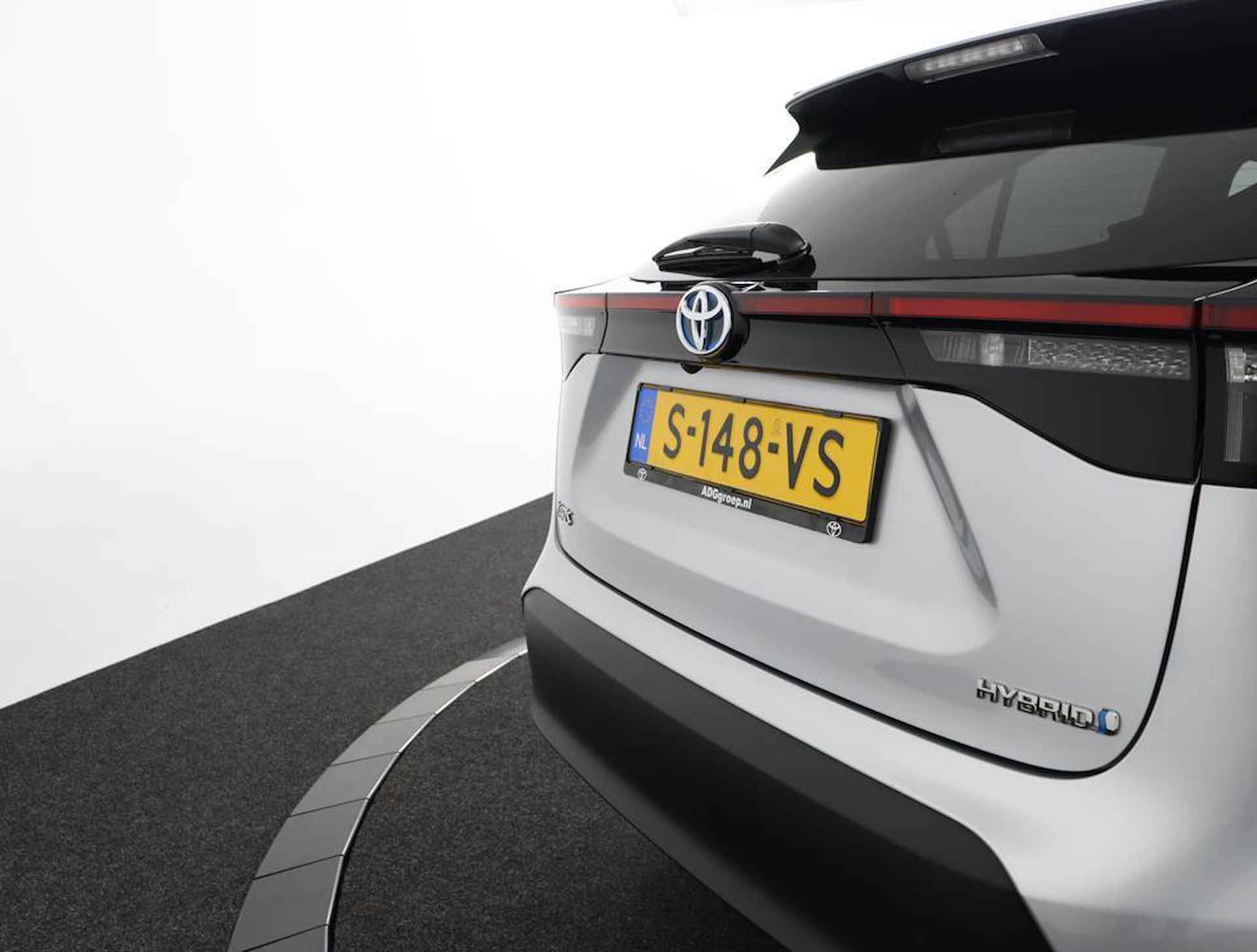 Toyota Yaris Cross 1.5 Hybrid Dynamic | Navigatie | Climate-Control | Apple Carplay/Android Auto | Adaptieve-Cruisecontrol | - 42/52