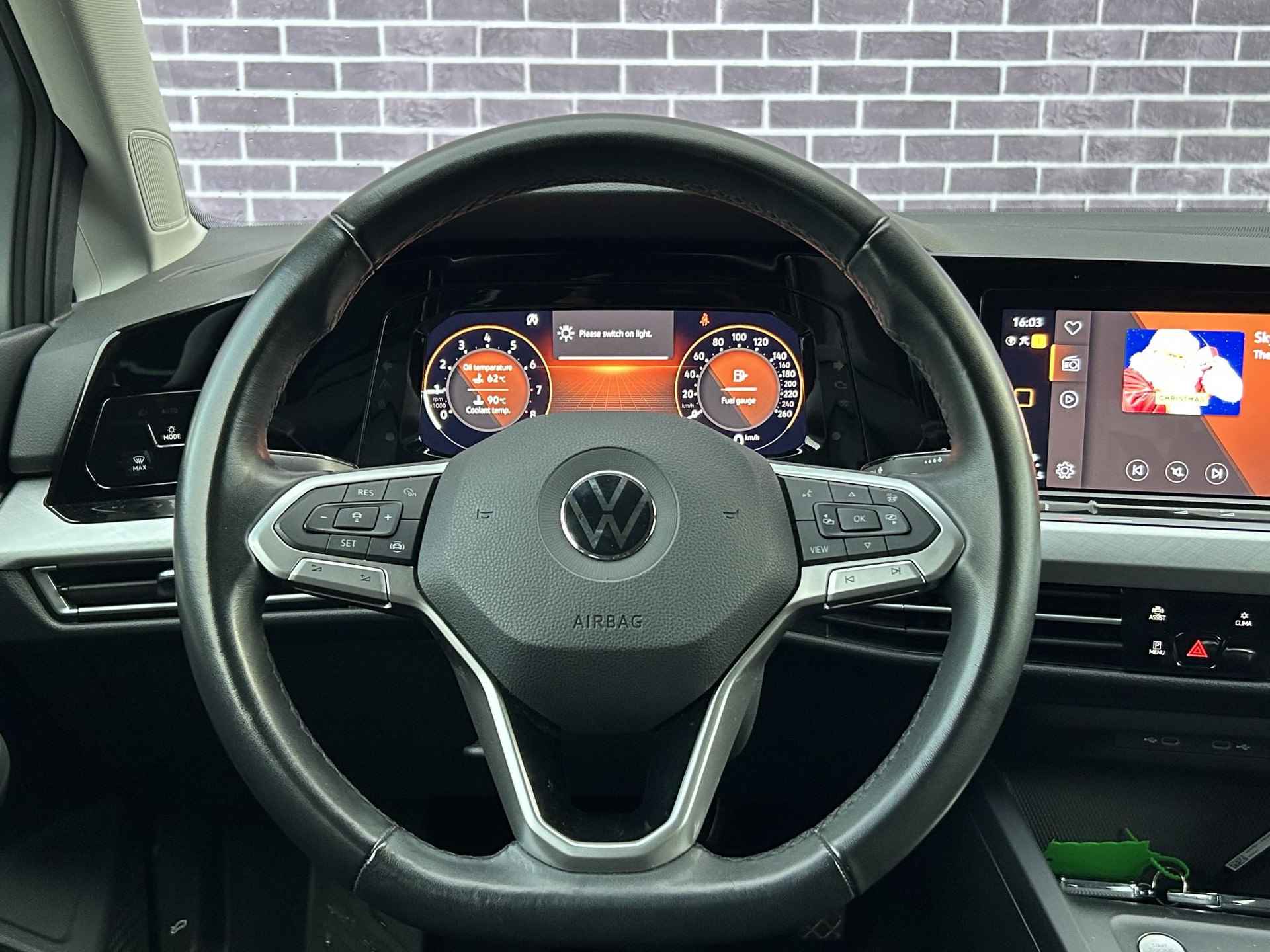 Volkswagen Golf Variant 1.5 TSI Life Business | Adaptive Cruise Control | Keyless | Navigatie | Apple CarPlay | Climate Control - 26/32