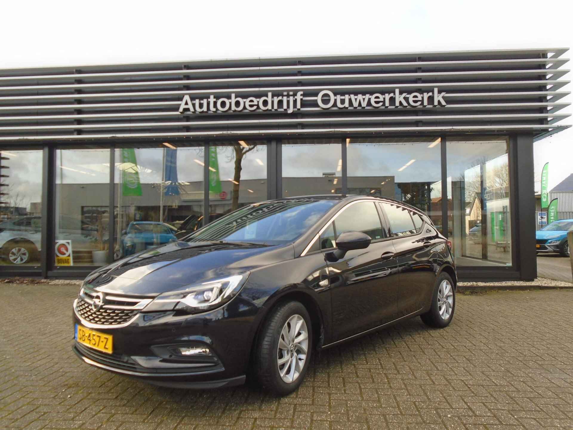 Opel Astra 1.4 Innovation + afneembare trekhaak - 21/22