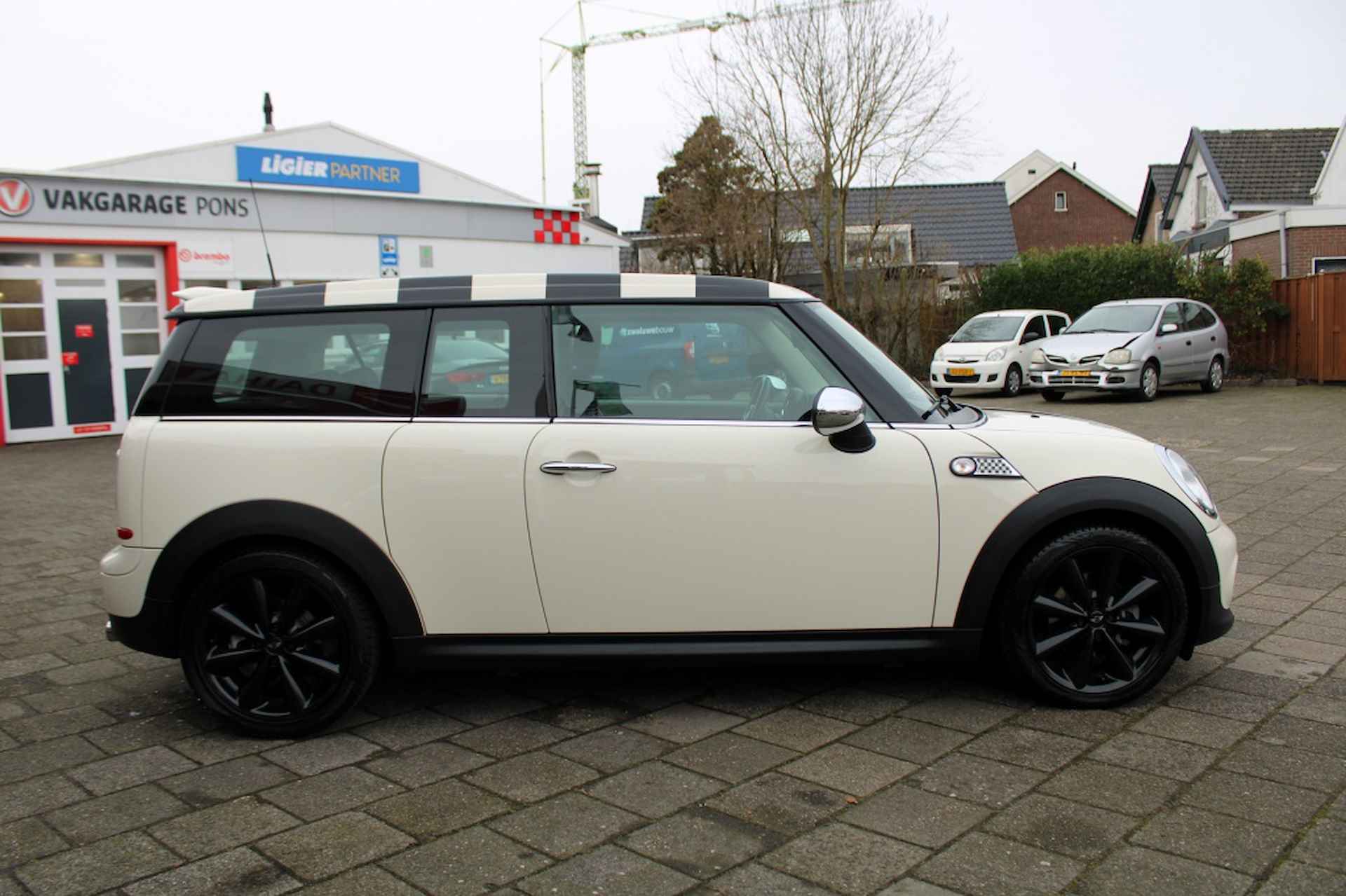 Mini Clubman 1.6 One Final Edition - 4/26