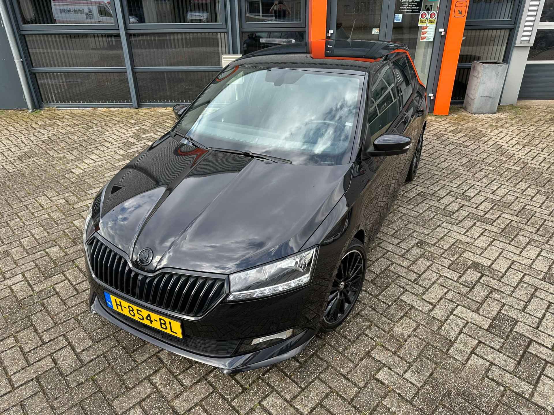 Škoda Fabia 1.0 TSI Monte Carlo NL-Auto / Apple/Android Carplay / 17 inch / Luxe bekleding / Parkeersensoren - 15/24