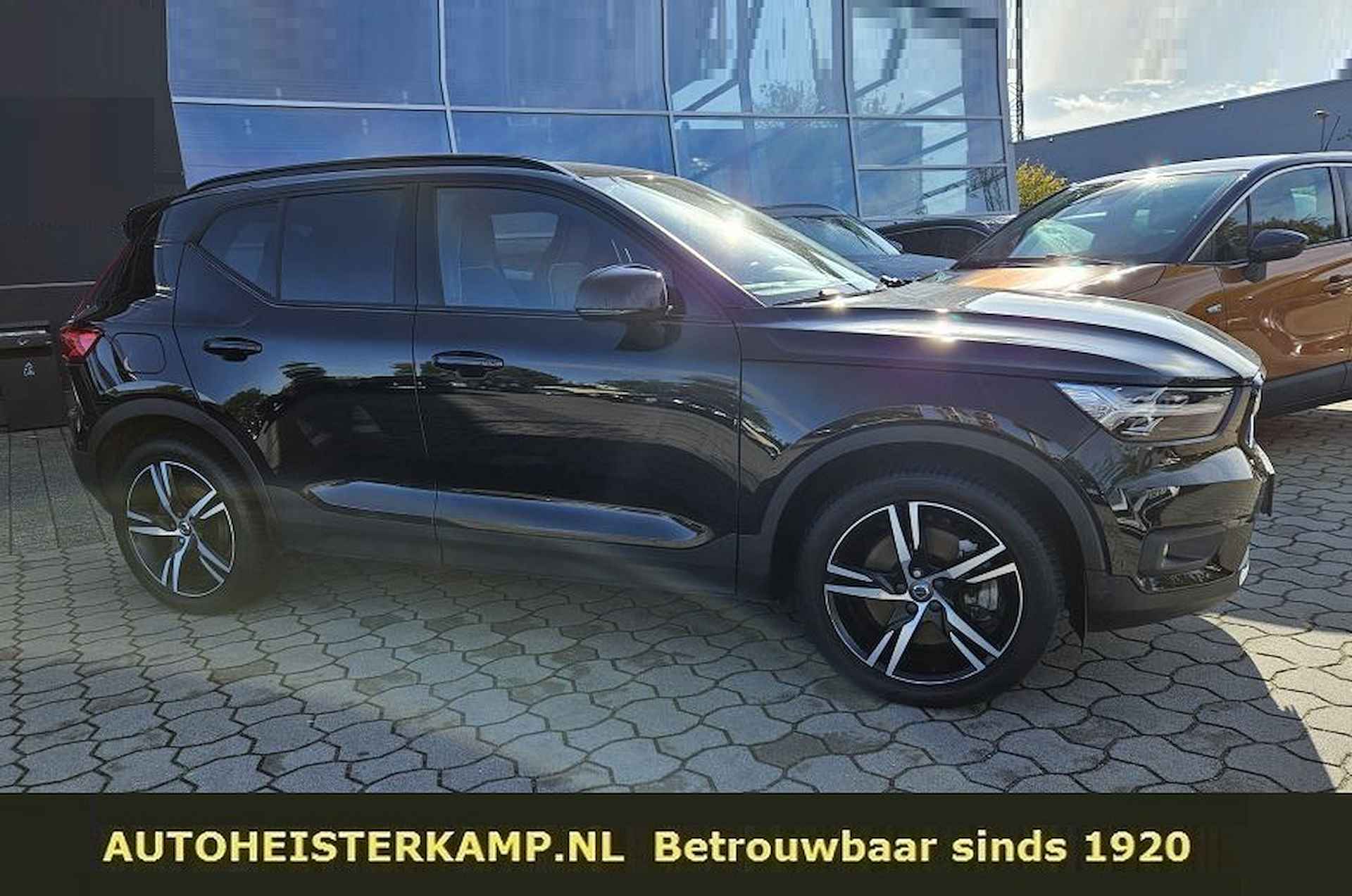 Volvo XC40