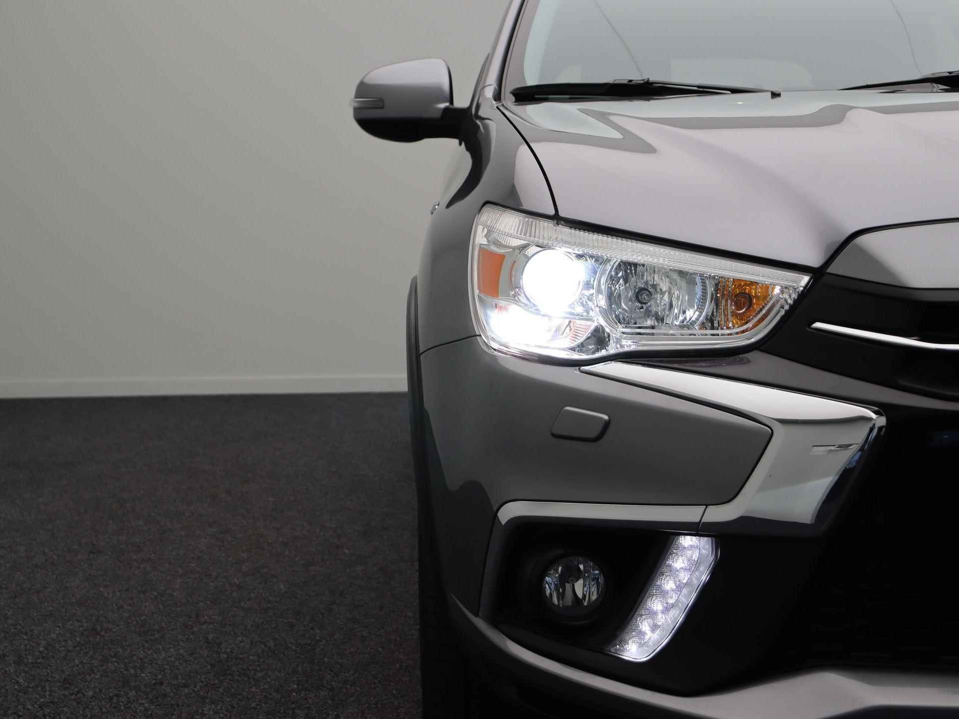 Mitsubishi ASX 1.6 Cleartec Intense | Apple Carplay | Stoelverwarming | Achteruitrij Camera | Climate Control | Lederen Bekleding | Led Dimlicht | - 37/46