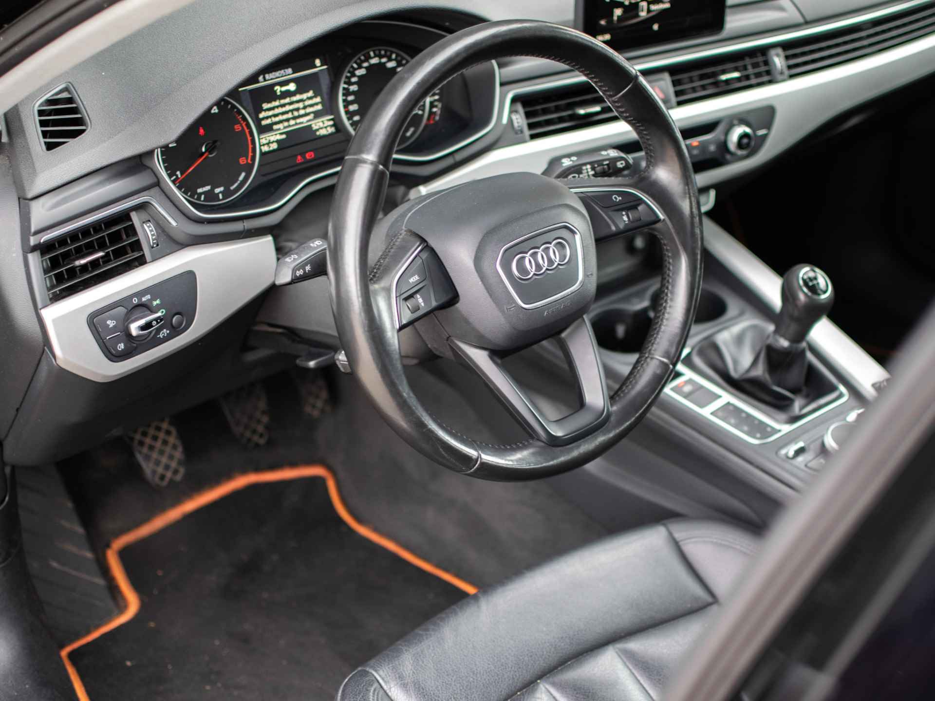 Audi A4 Avant 2.0 TDI ultra Design Pro Line | Carplay | Keyless | LED | Leer | Cruise | Zuinig | Euro6 | - 14/19