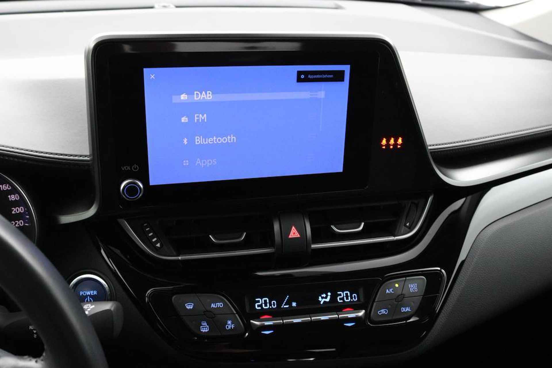 Toyota C-HR 2.0 Hybrid Dynamic Apple carplay/Android auto | Keyless start en entry | All season banden | - 9/45